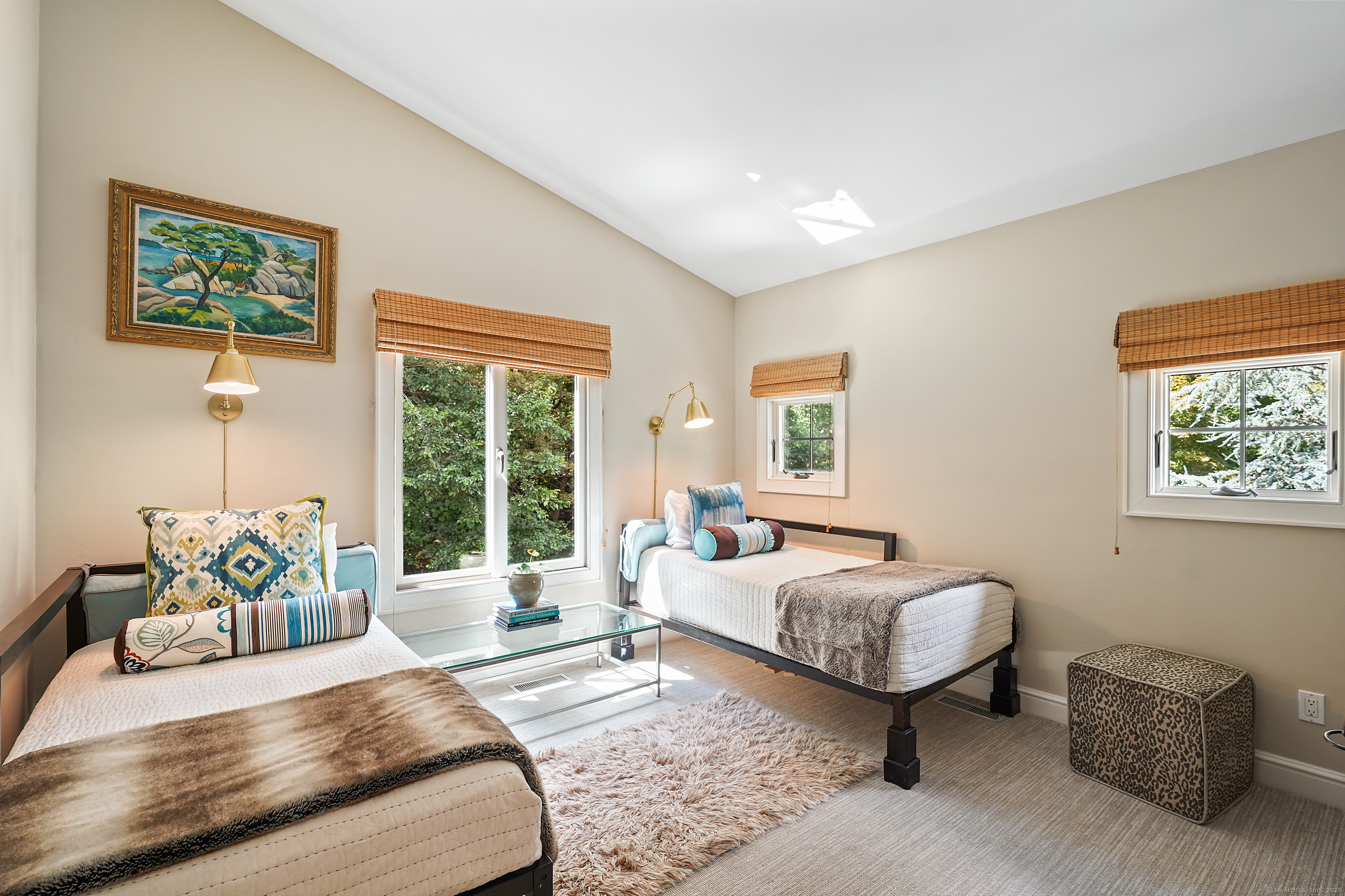 Westport, Connecticut, 06880, United States, 5 Bedrooms Bedrooms, ,6 BathroomsBathrooms,Residential,For Sale,1940592