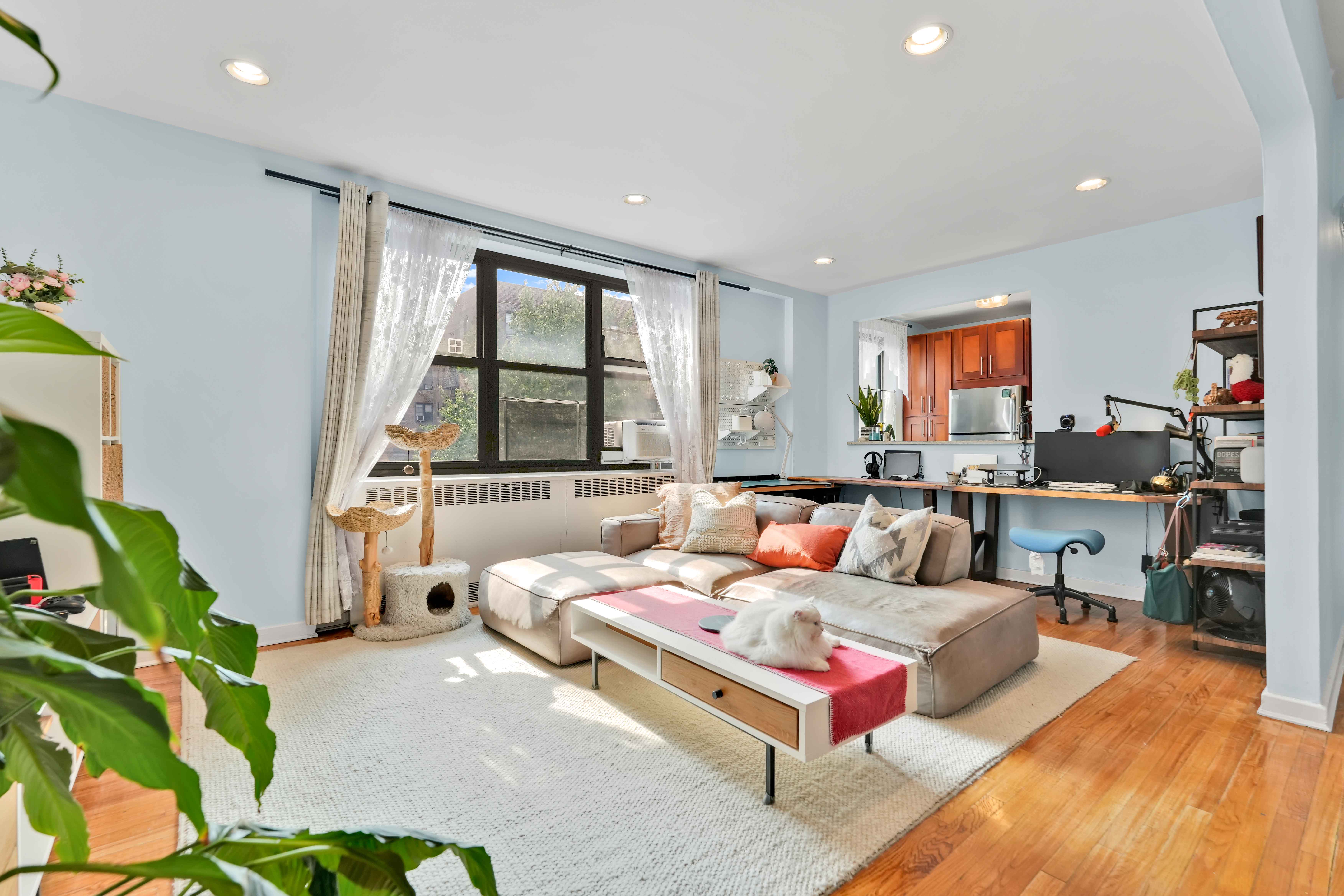  67-35 Yellowstone Boulevard #4P, Forest Hills, NY, 11375 - 物件實景