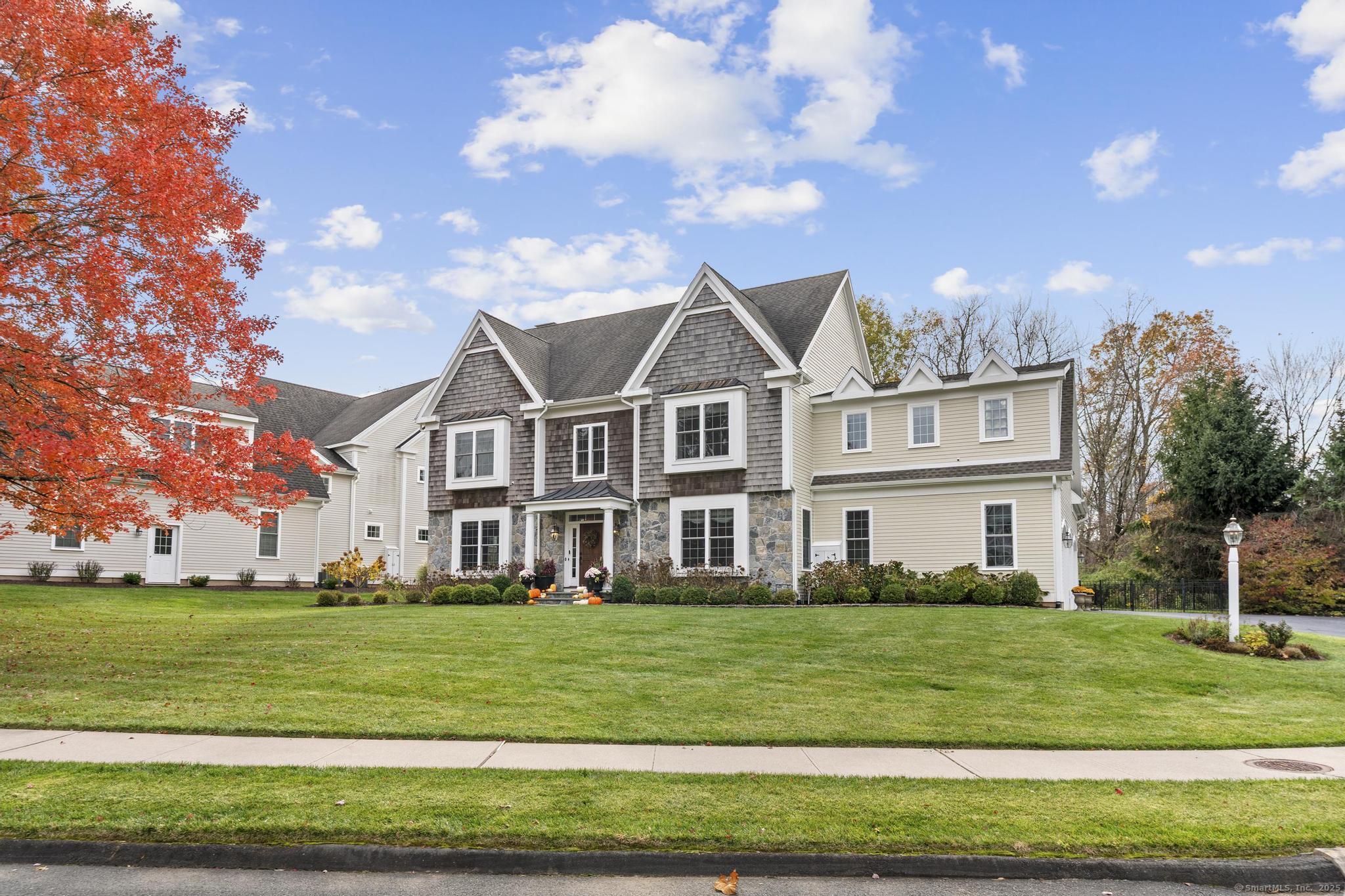 West Hartford, Connecticut, 06117, United States, 4 Bedrooms Bedrooms, ,5 BathroomsBathrooms,Residential,For Sale,1989224