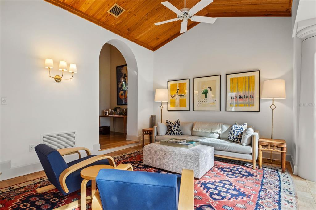 Lake Wales, Florida, 33853, United States, 3 Bedrooms Bedrooms, ,3 BathroomsBathrooms,Residential,For Sale,1972493