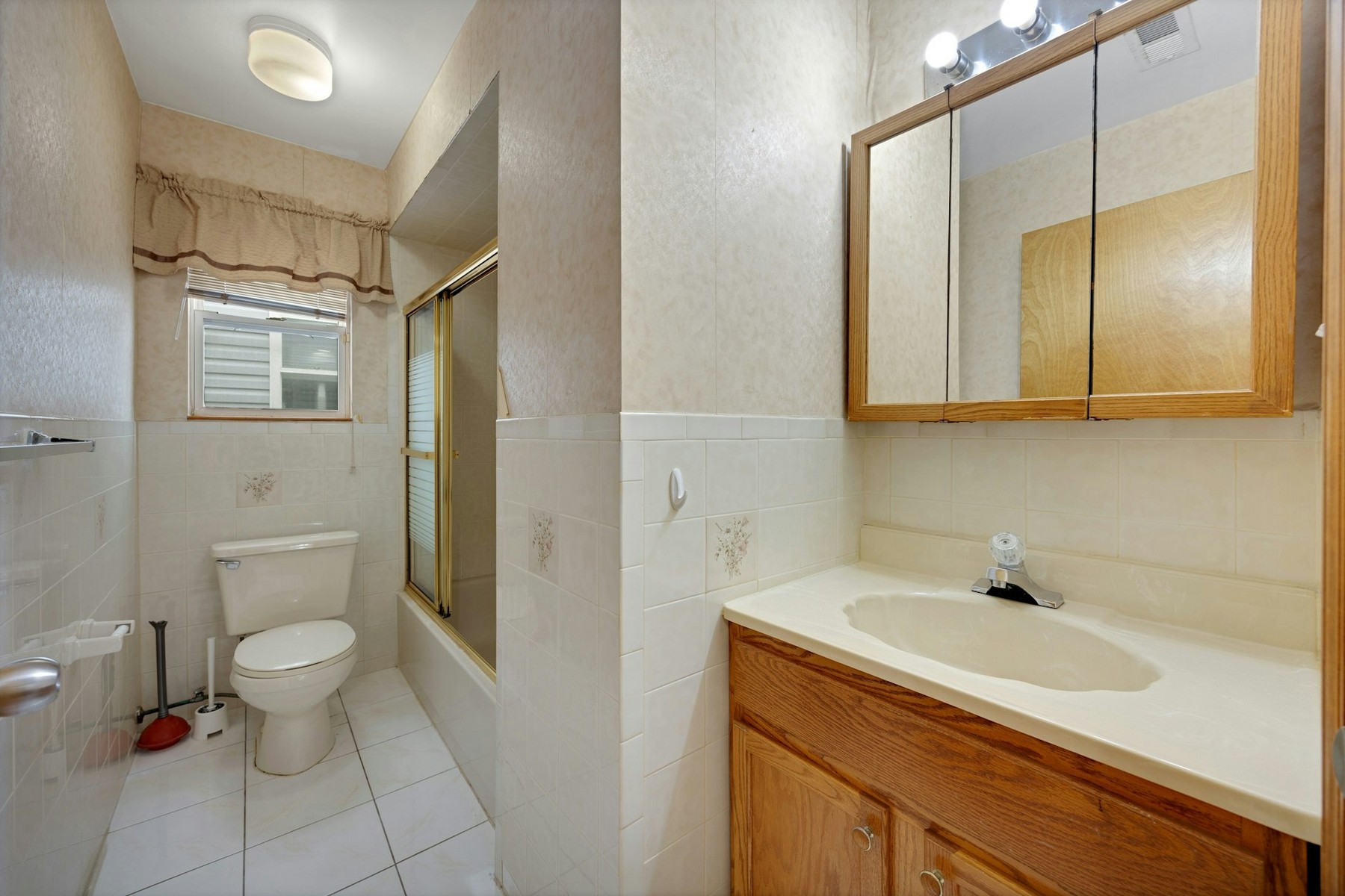  149 Hobart Avenue, Bayonne, NJ 07002 - 物件實景