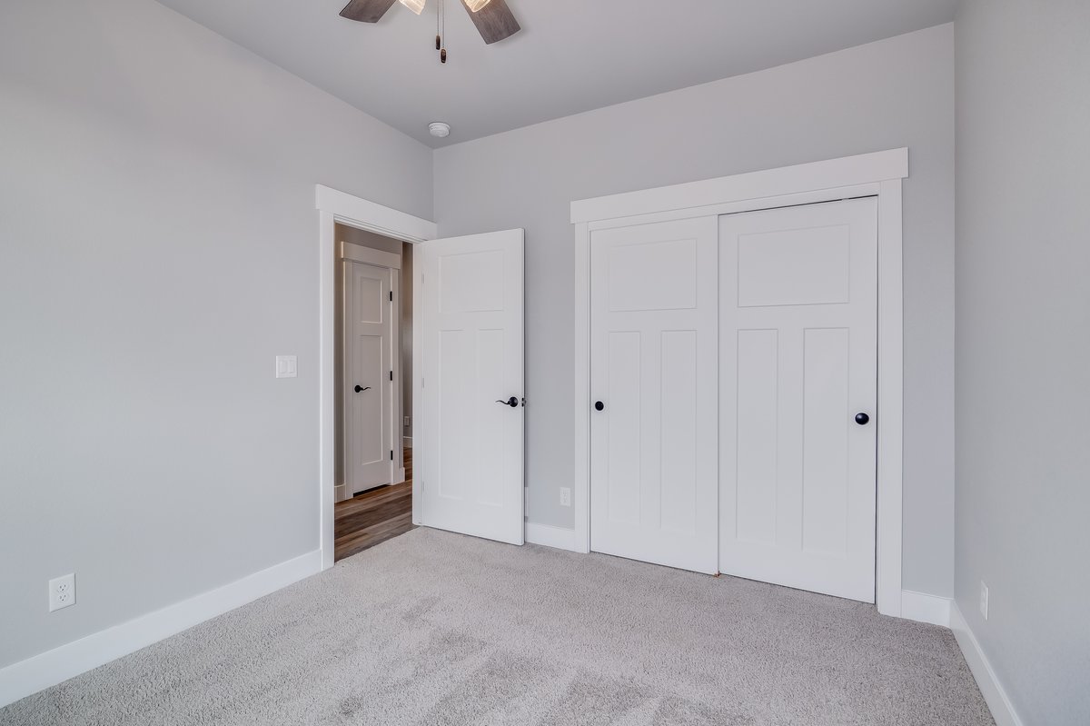 Cheyenne, Wyoming, 82009, United States, 5 Bedrooms Bedrooms, ,3 BathroomsBathrooms,Residential,For Sale,2012088