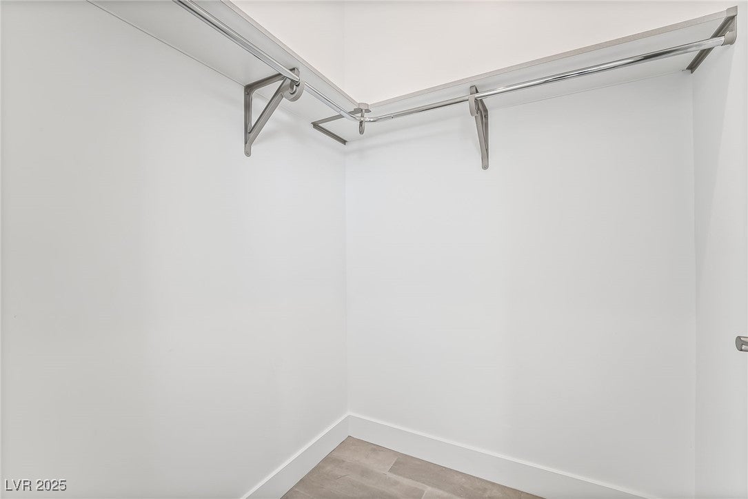 Las Vegas, Nevada, 89135, United States, 4 Bedrooms Bedrooms, ,5 BathroomsBathrooms,Residential,For Sale,1974959