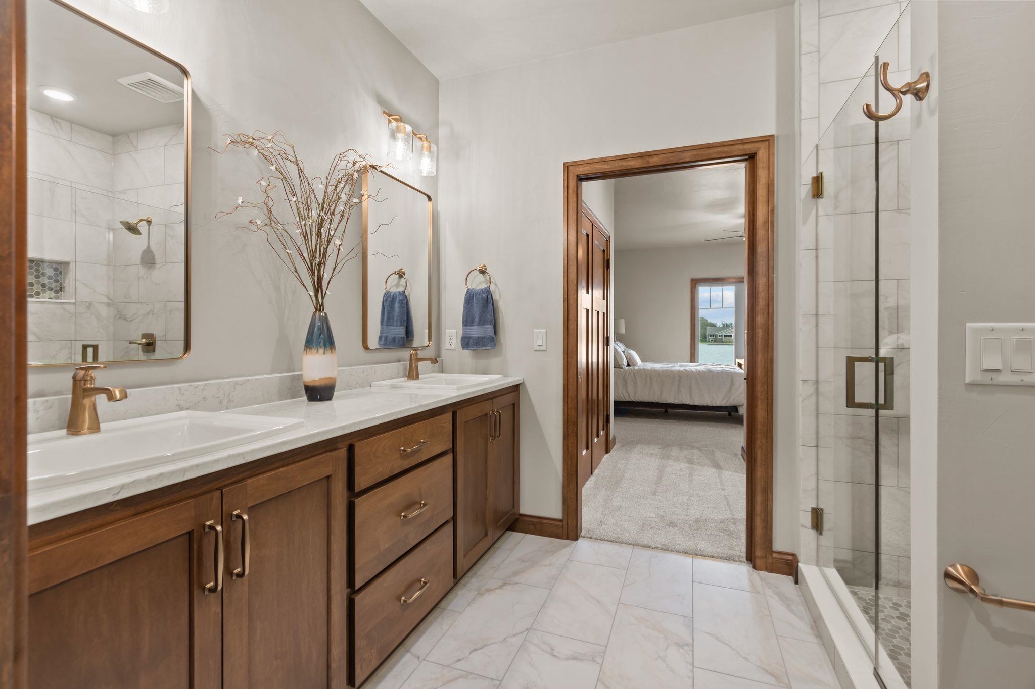 Neenah, Wisconsin, 54956, United States, 2 Bedrooms Bedrooms, ,2 BathroomsBathrooms,Residential,For Sale,2029960