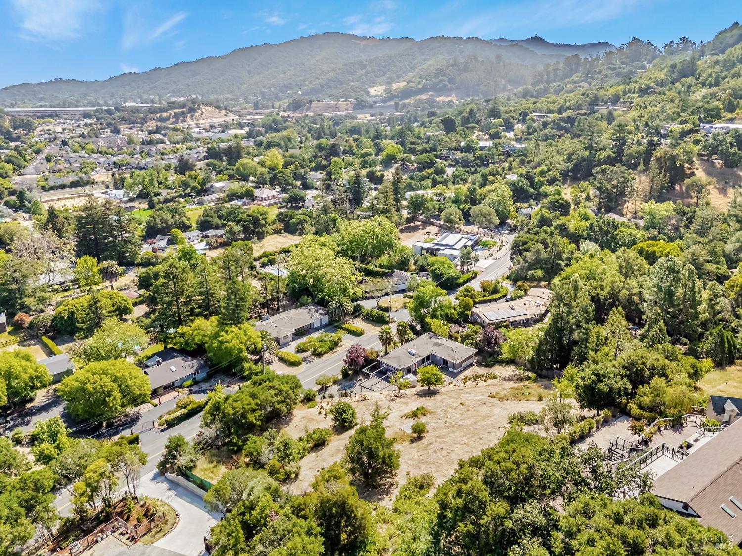 San Rafael, California, 94903, United States, 4 Bedrooms Bedrooms, ,3 BathroomsBathrooms,Residential,For Sale,2002170