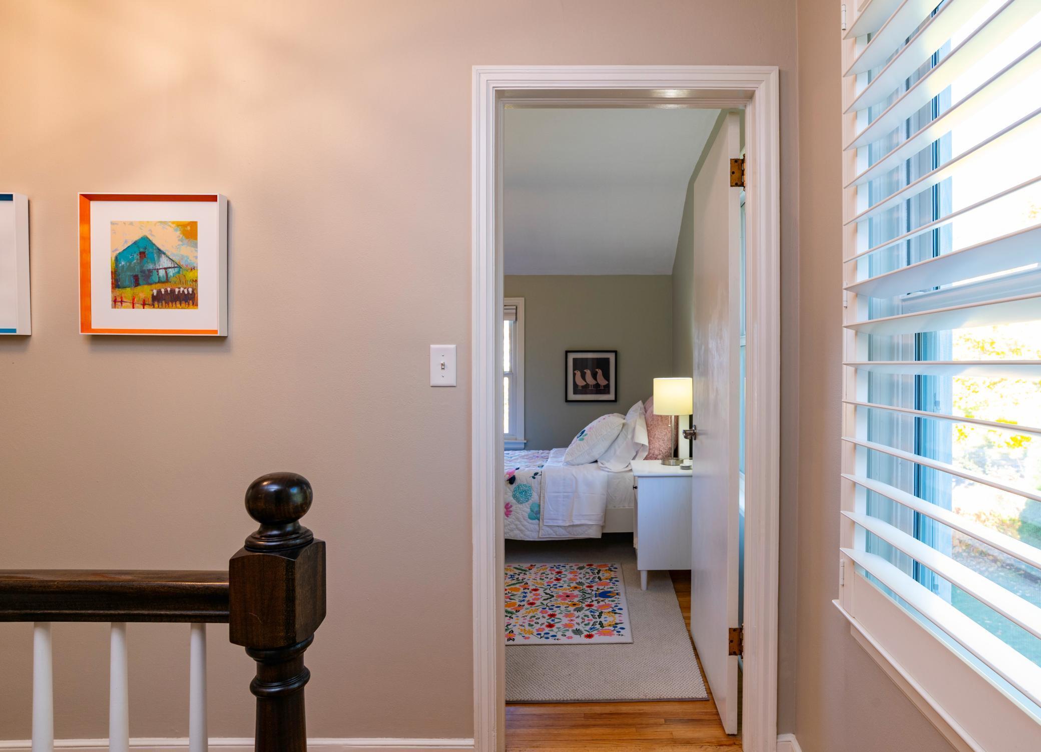 Saint Paul, Minnesota, 55116, United States, 3 Bedrooms Bedrooms, ,2 BathroomsBathrooms,Residential,For Sale,1987775