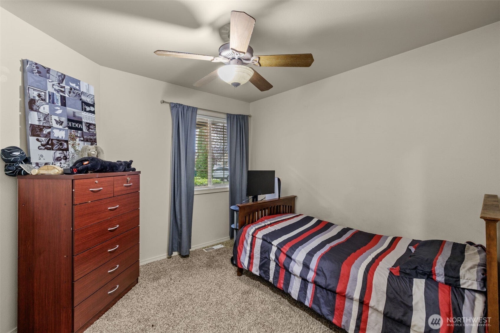 Burlington, Washington, 98233, United States, 4 Bedrooms Bedrooms, ,3 BathroomsBathrooms,Residential,For Sale,1987106