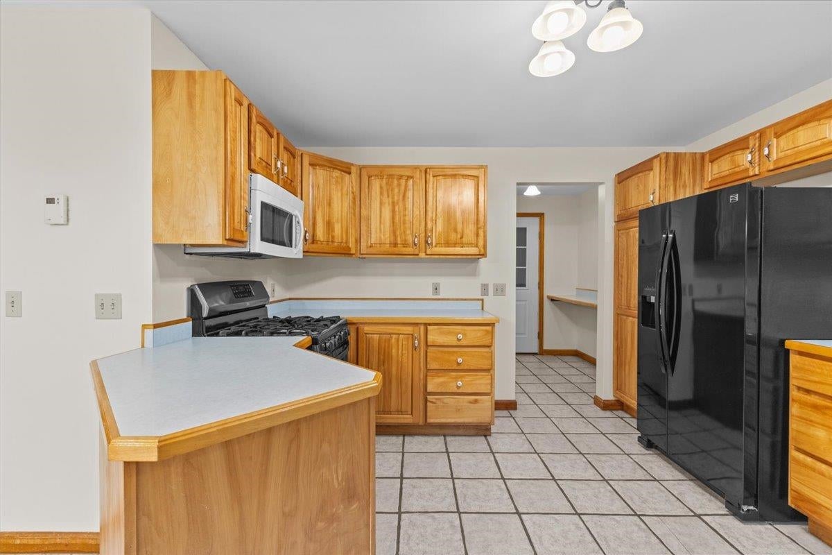 Belvidere, Vermont, 05442, United States, 3 Bedrooms Bedrooms, ,2 BathroomsBathrooms,Residential,For Sale,1883322