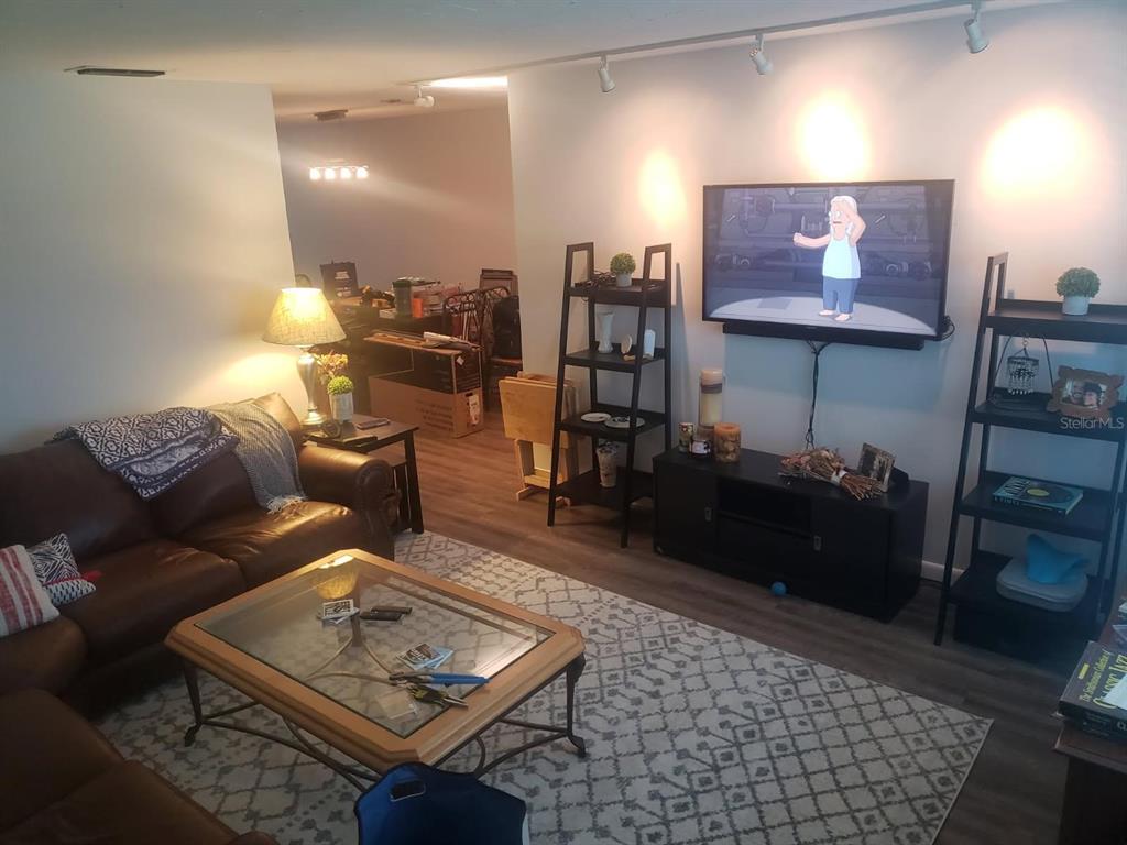Orlando, Florida, 32806, United States, 3 Bedrooms Bedrooms, ,2 BathroomsBathrooms,Residential,For Sale,1890222