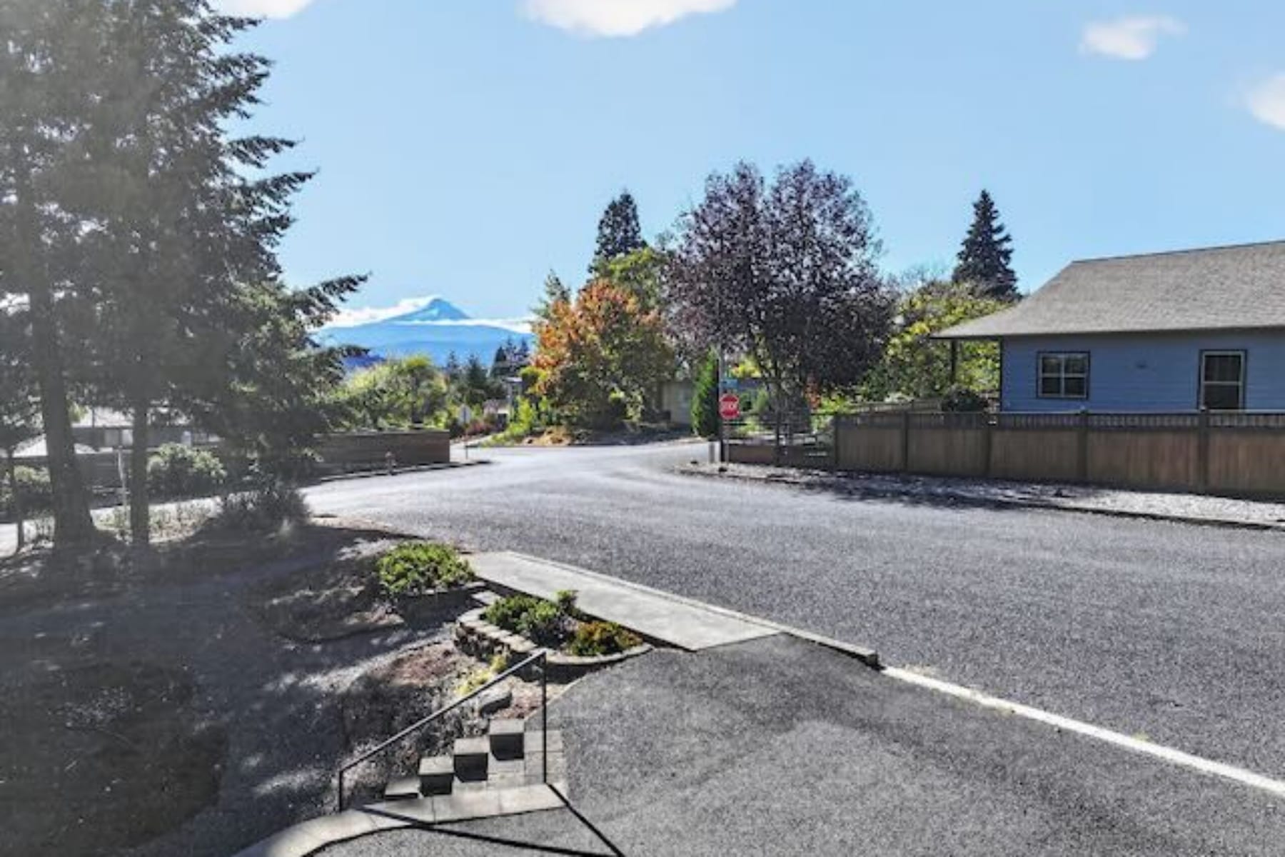  653 NE SNOHOMISH AVE White Salmon, WA 98672 - 物件實景