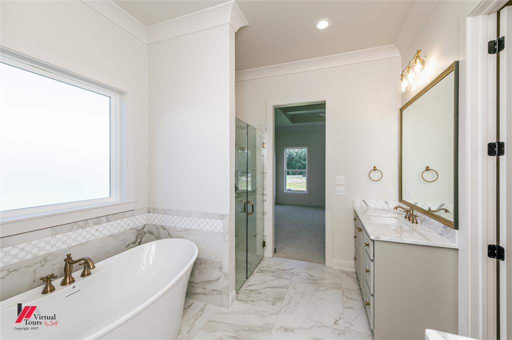 Shreveport, Louisiana, 71106, United States, 5 Bedrooms Bedrooms, ,4 BathroomsBathrooms,Residential,For Sale,1890779