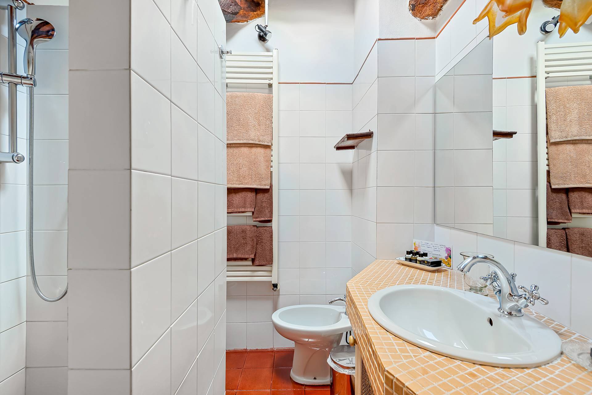 Massarosa, Lucca, 55054, IT, 8 Bedrooms Bedrooms, ,8 BathroomsBathrooms,Residential,For Sale,1990966