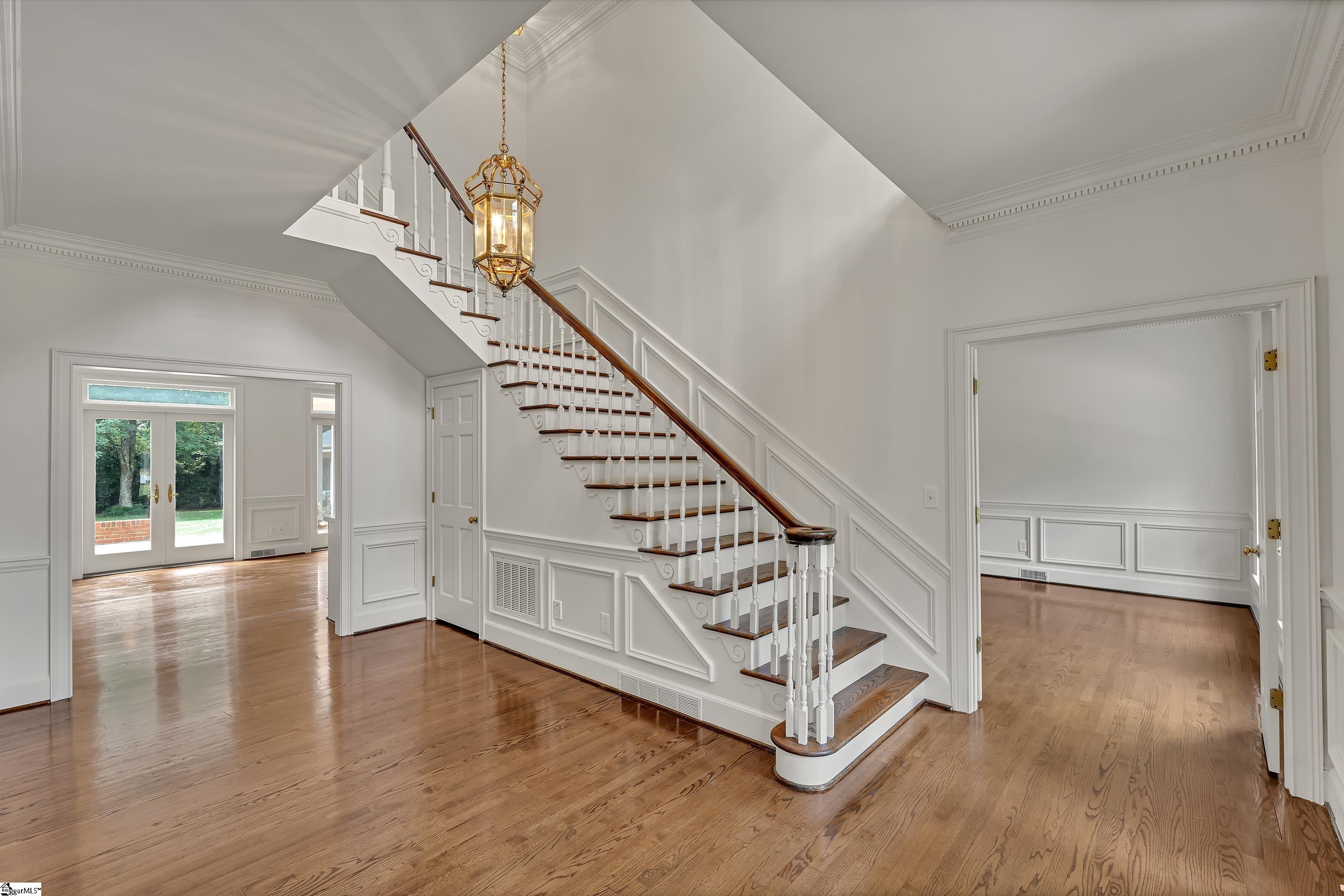 Greenville, South Carolina, 29607, United States, 6 Bedrooms Bedrooms, ,5 BathroomsBathrooms,Residential,For Sale,1901352