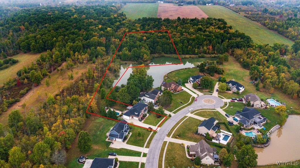 Grand Island, New York, 14072, United States, 4 Bedrooms Bedrooms, ,5 BathroomsBathrooms,Residential,For Sale,1975944