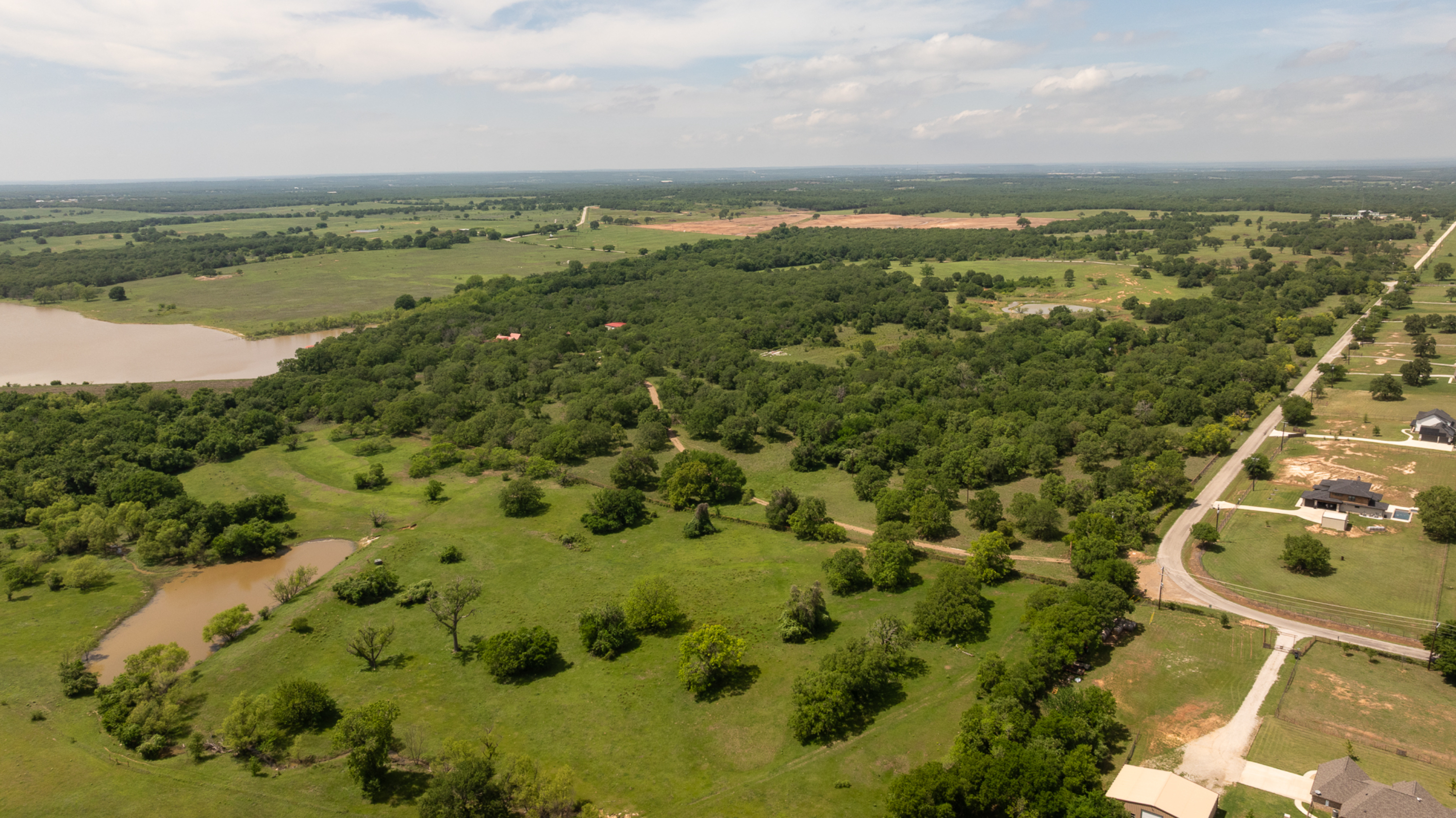  Rolling Oaks Ranch - 物件實景