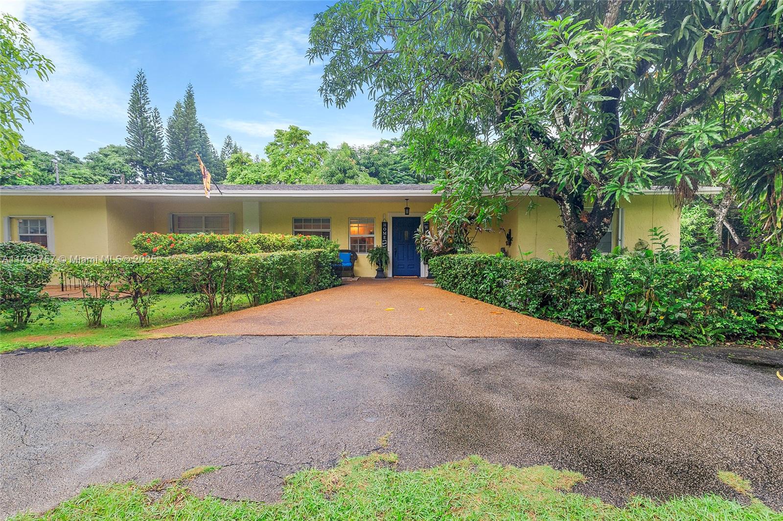 Pinecrest, Florida, 33156, United States, 4 Bedrooms Bedrooms, ,2 BathroomsBathrooms,Residential,For Sale,1794651