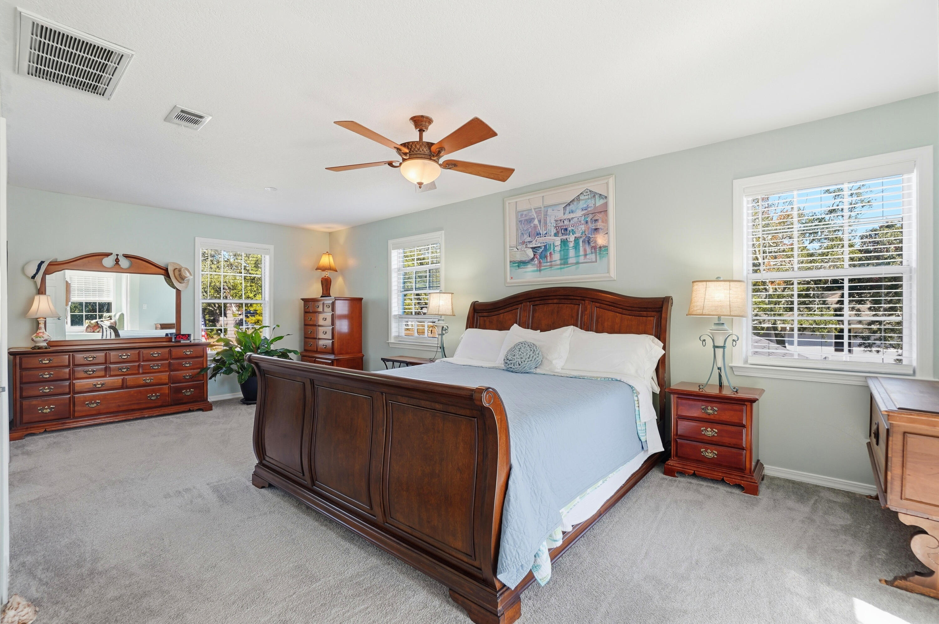 Niceville, Florida, 32578, United States, 5 Bedrooms Bedrooms, ,3 BathroomsBathrooms,Residential,For Sale,1997010