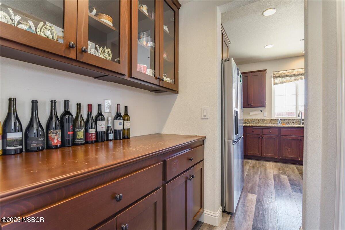 Lompoc, California, 93436, United States, 5 Bedrooms Bedrooms, ,4 BathroomsBathrooms,Residential,For Sale,1903001