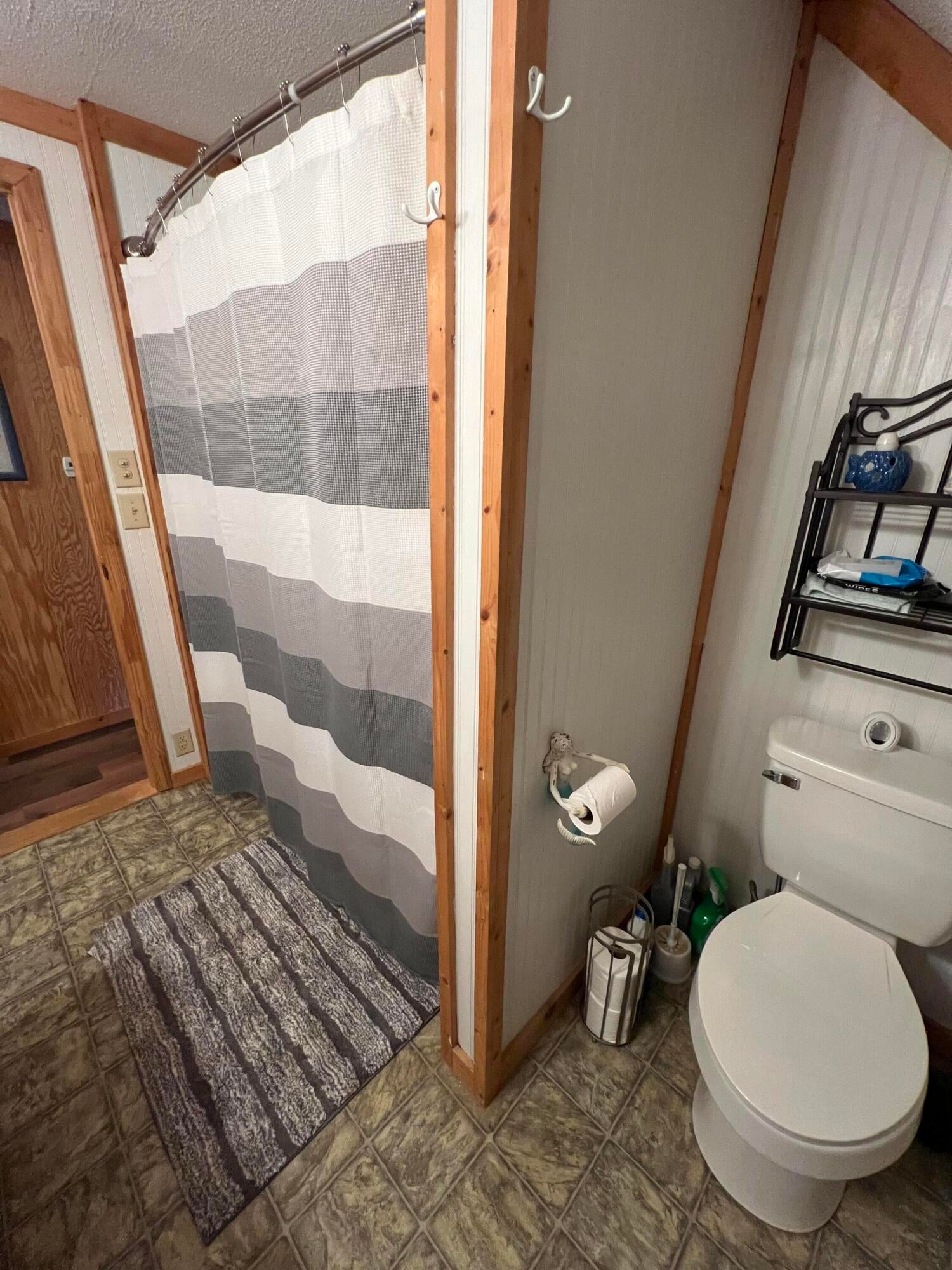 Rayle, Georgia, 30660, United States, 4 Bedrooms Bedrooms, ,3 BathroomsBathrooms,Residential,For Sale,1994515