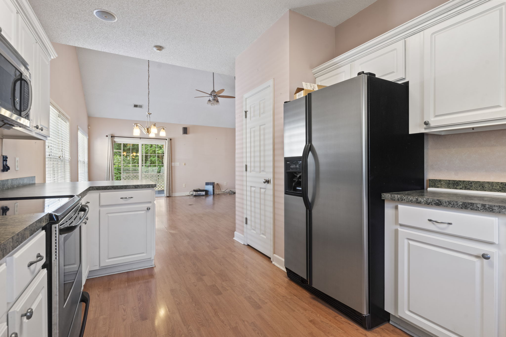 North Myrtle Beach, South Carolina, 29582, United States, 3 Bedrooms Bedrooms, ,2 BathroomsBathrooms,Residential,For Sale,1928700