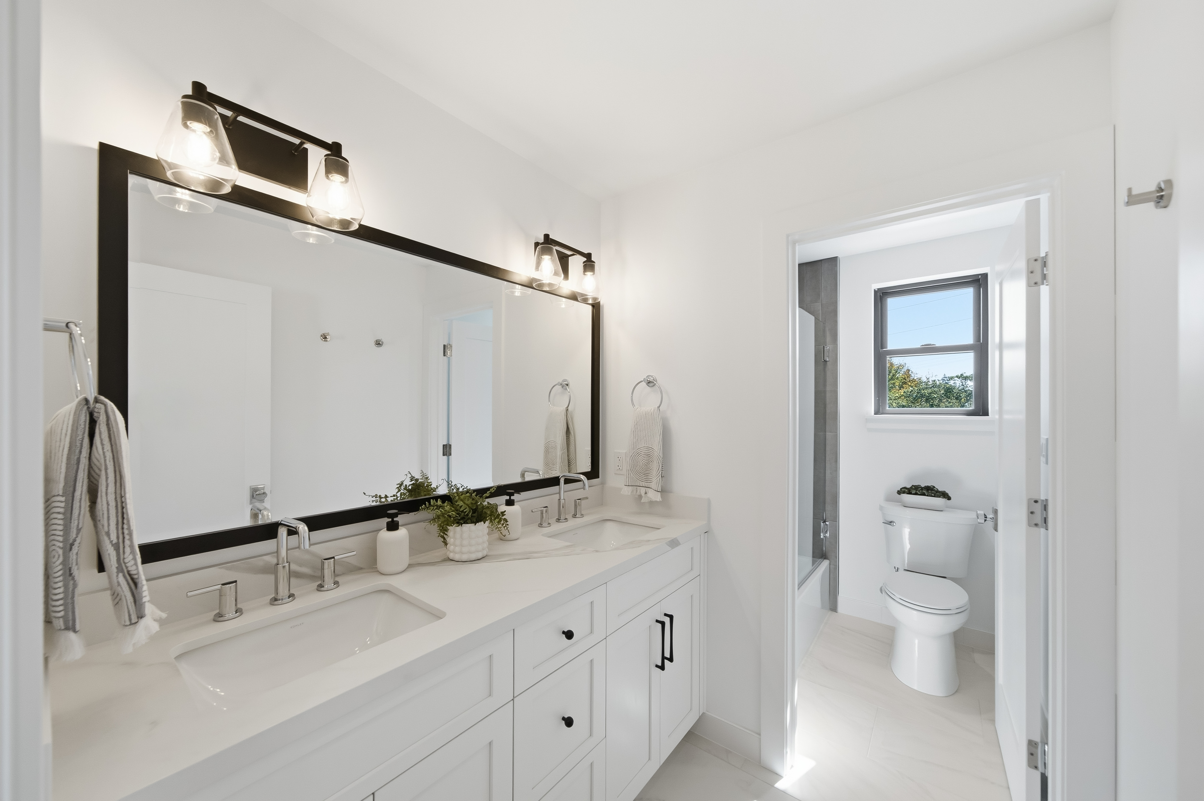  Quality New Construction in Emerald Hills - 物件實景