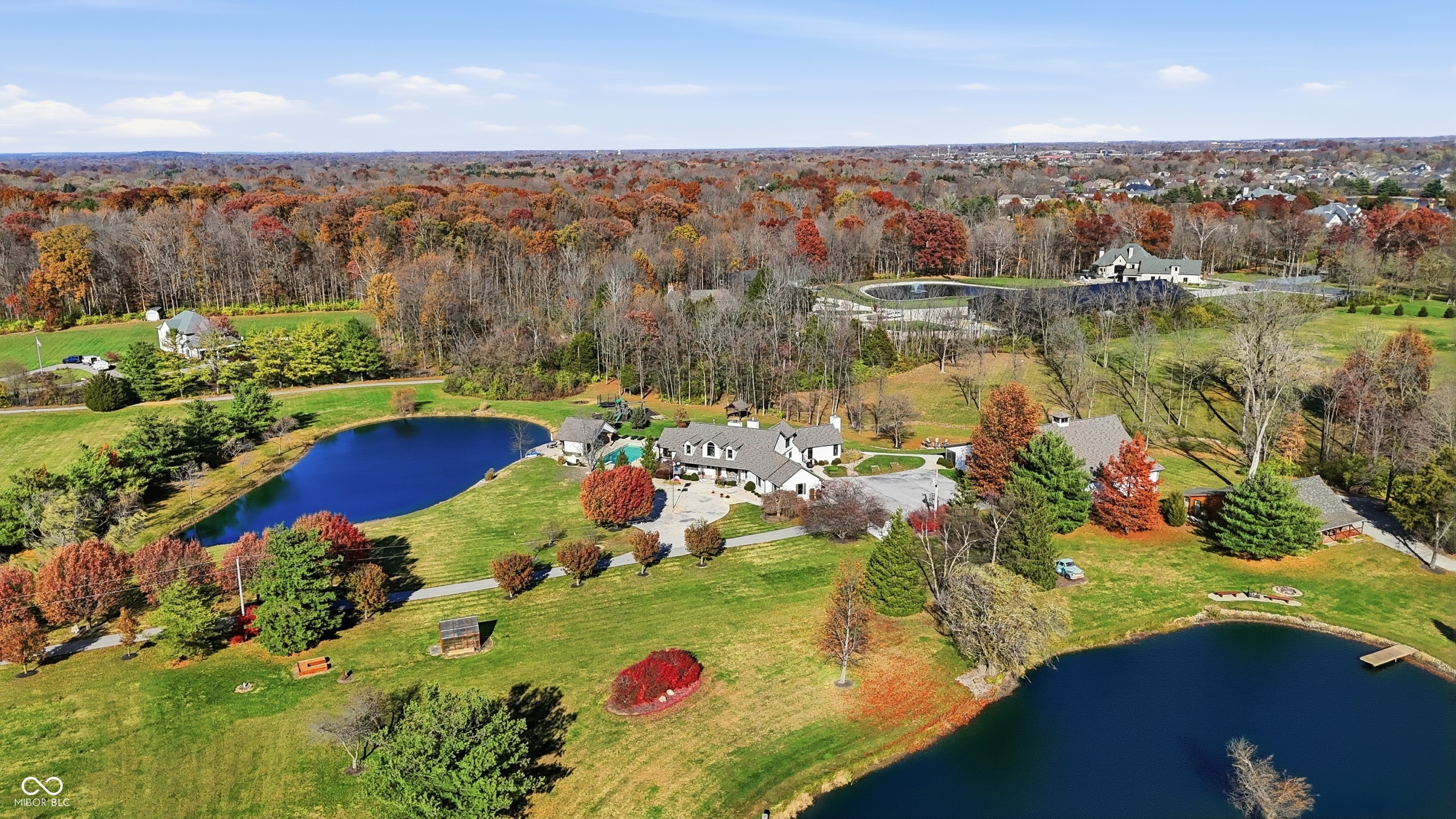 Bargersville, Indiana, 46106, United States, 5 Bedrooms Bedrooms, ,6 BathroomsBathrooms,Residential,For Sale,1992401