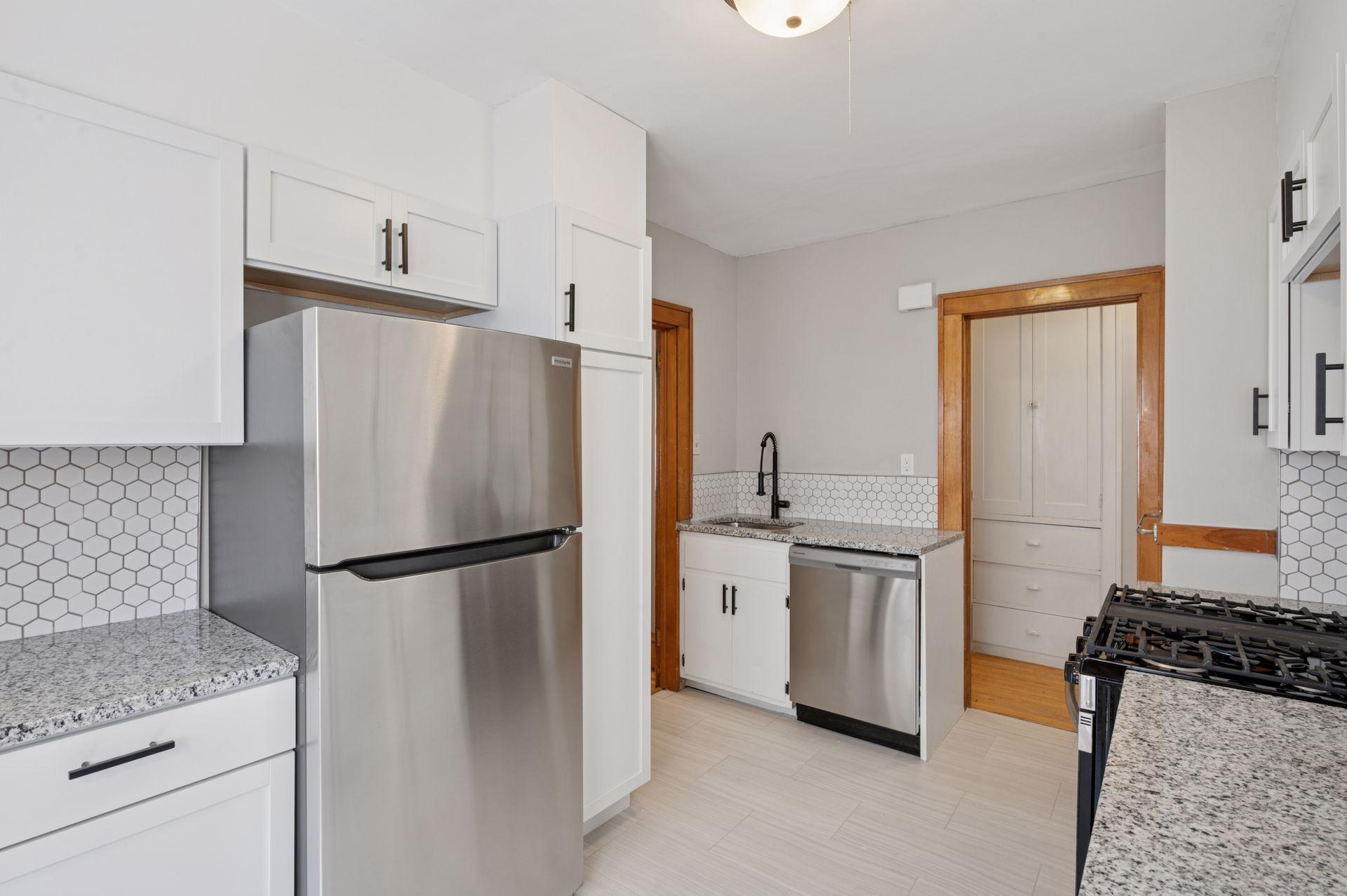 Minneapolis, Minnesota, 55408, United States, ,Residential,For Sale,2000511