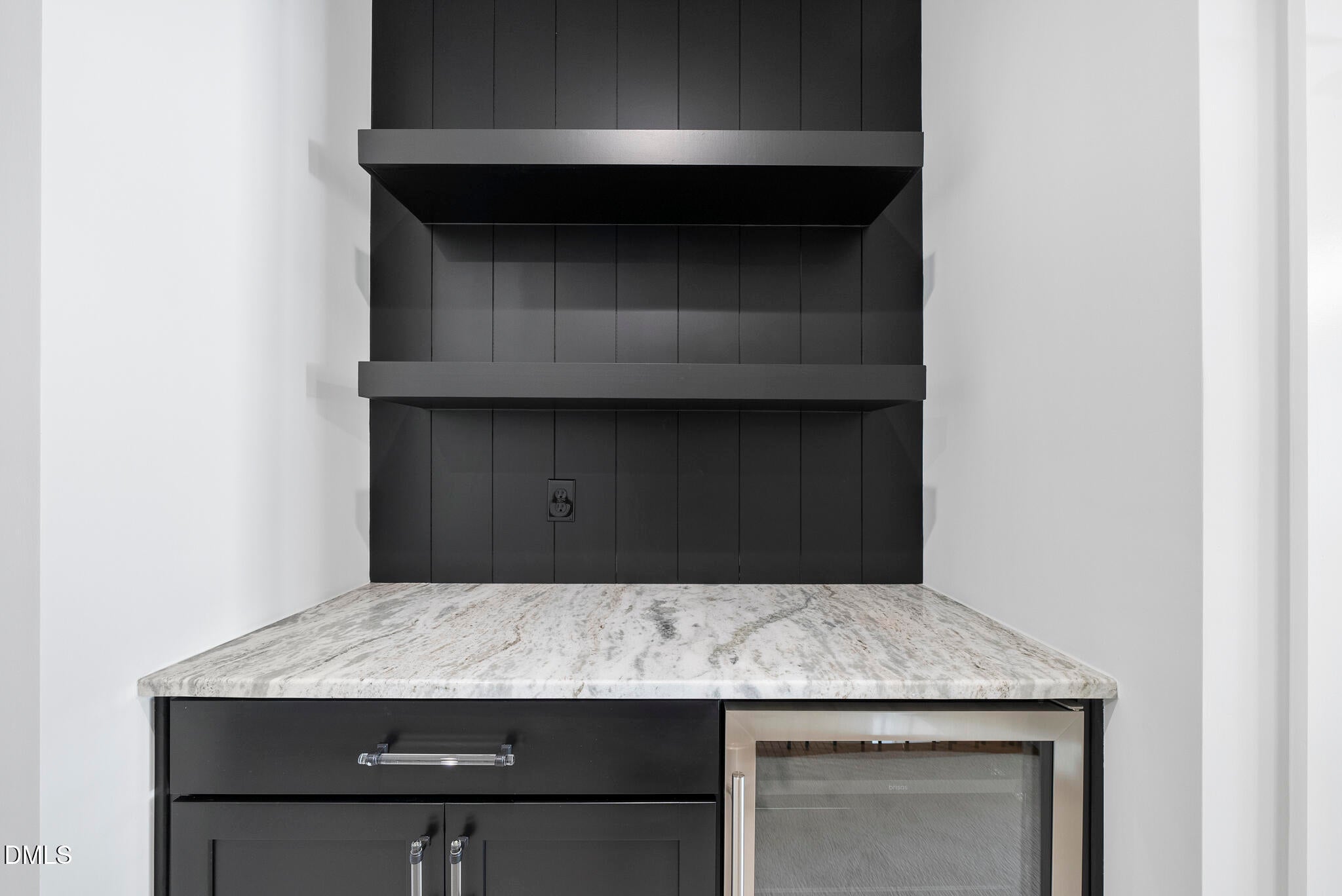 Raleigh, North Carolina, 27613, United States, 4 Bedrooms Bedrooms, ,5 BathroomsBathrooms,Residential,For Sale,1989264