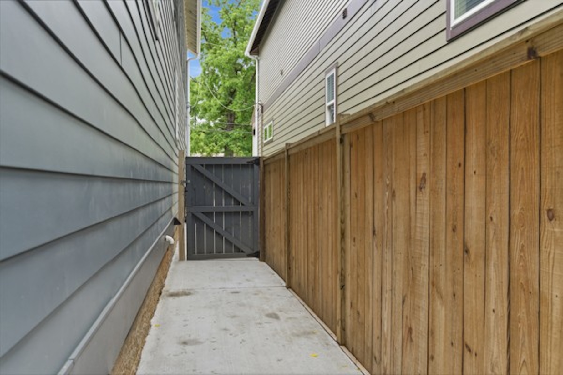  1030 Burchwood Ave, Nashville, TN, 37216 - 物件實景