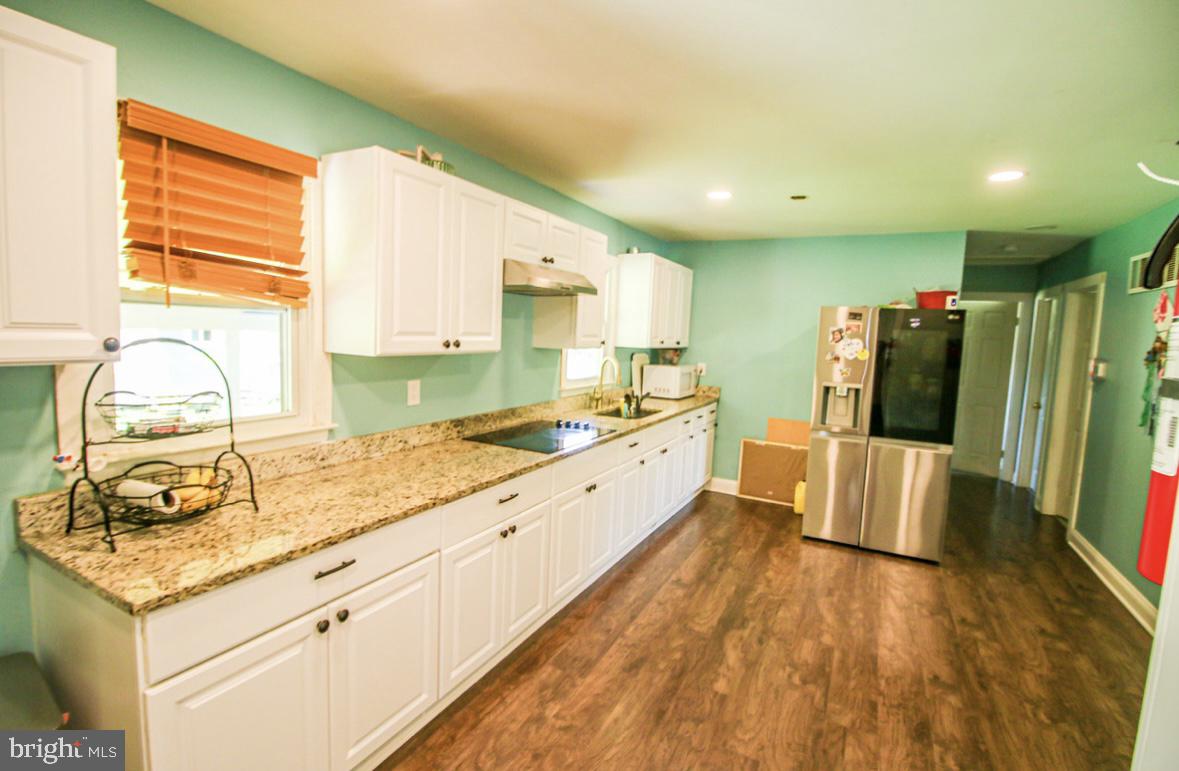 Annapolis, Maryland, 21409, United States, 5 Bedrooms Bedrooms, ,2 BathroomsBathrooms,Residential,For Sale,1891353