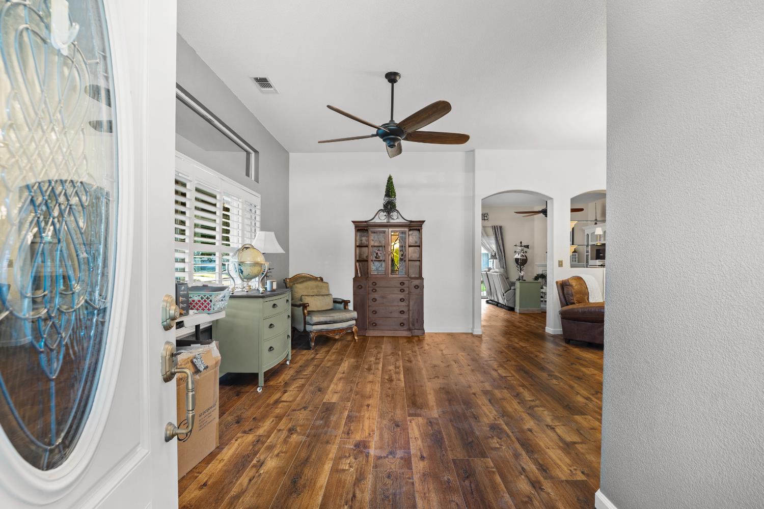 Riverbank, California, 95367, United States, 4 Bedrooms Bedrooms, ,2 BathroomsBathrooms,Residential,For Sale,1976326