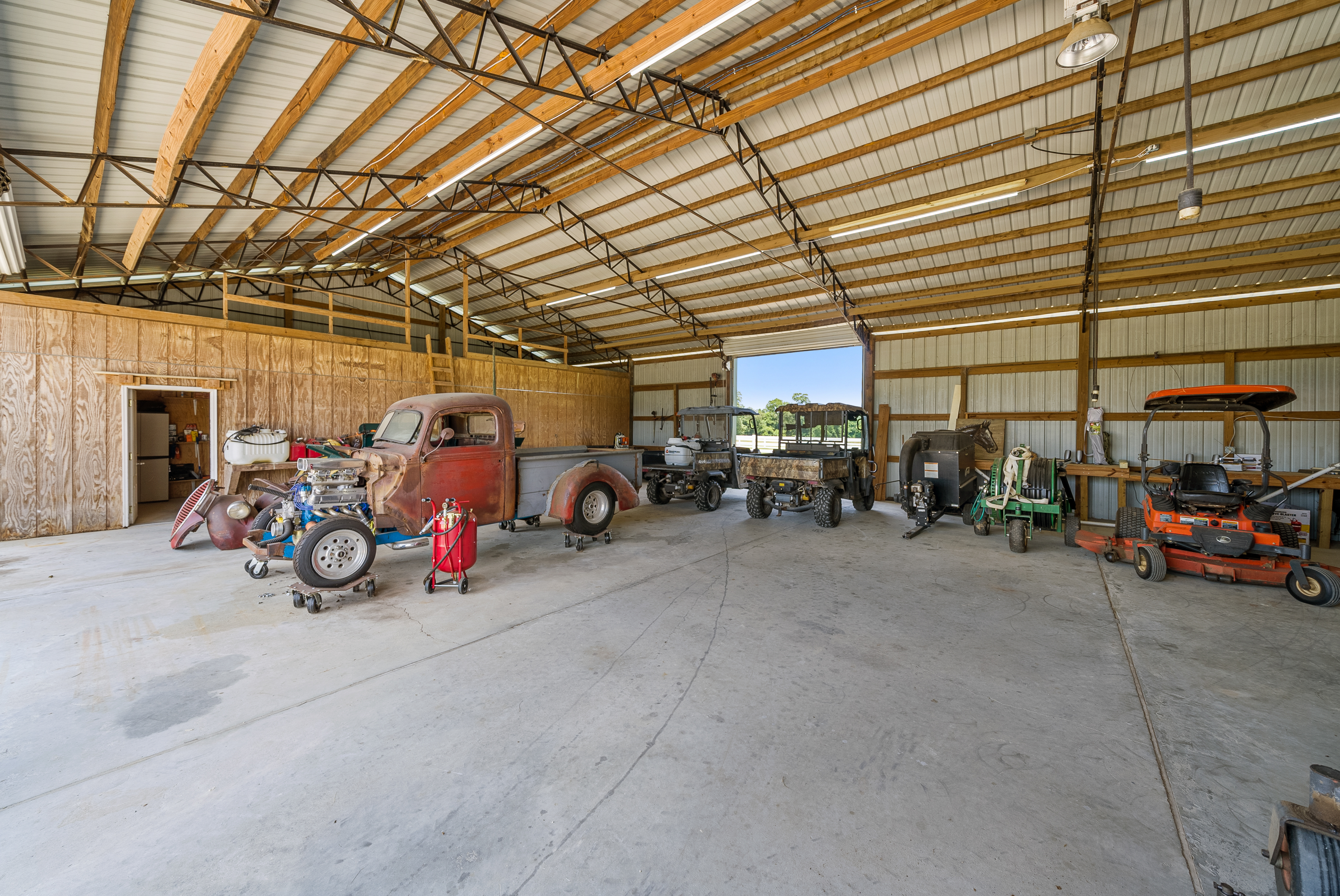  Horse Ranch With Immaculate Home And State-Of-The-Art Equestrian Facilities - 物件實景
