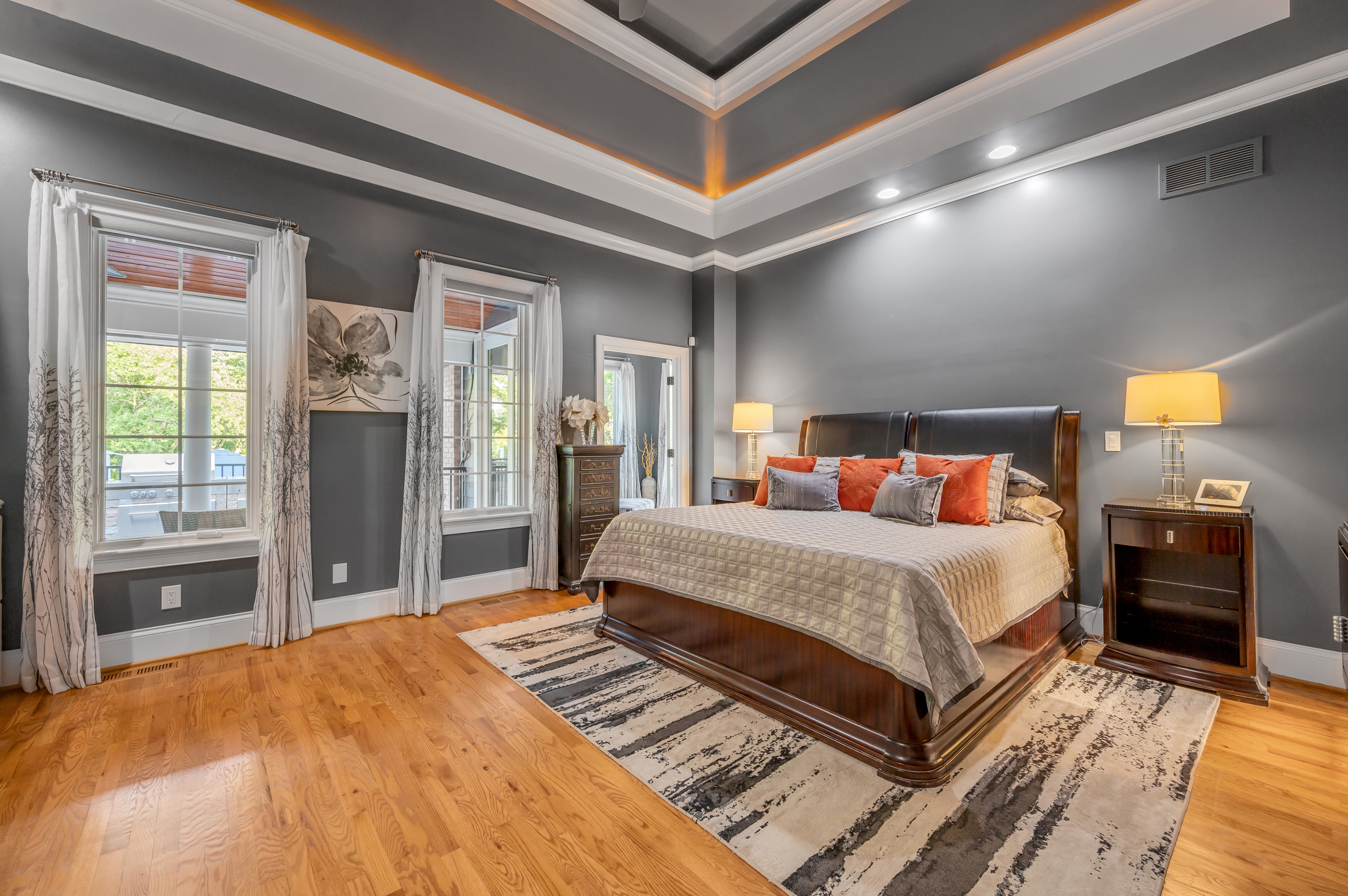  315 Whispering Brook Drive - 物件實景