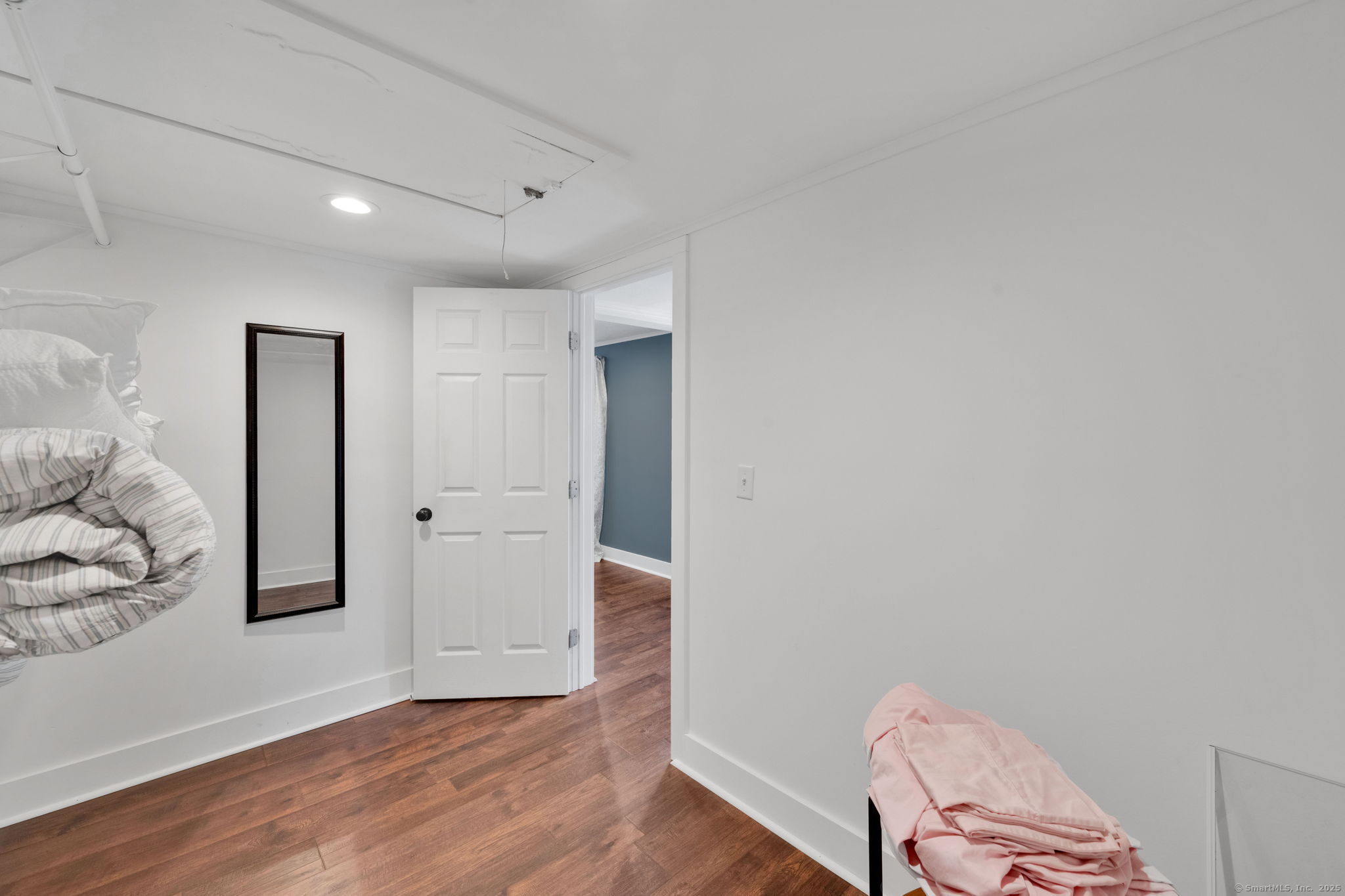 Pomfret, Connecticut, 06259, United States, 3 Bedrooms Bedrooms, ,3 BathroomsBathrooms,Residential,For Sale,1925586