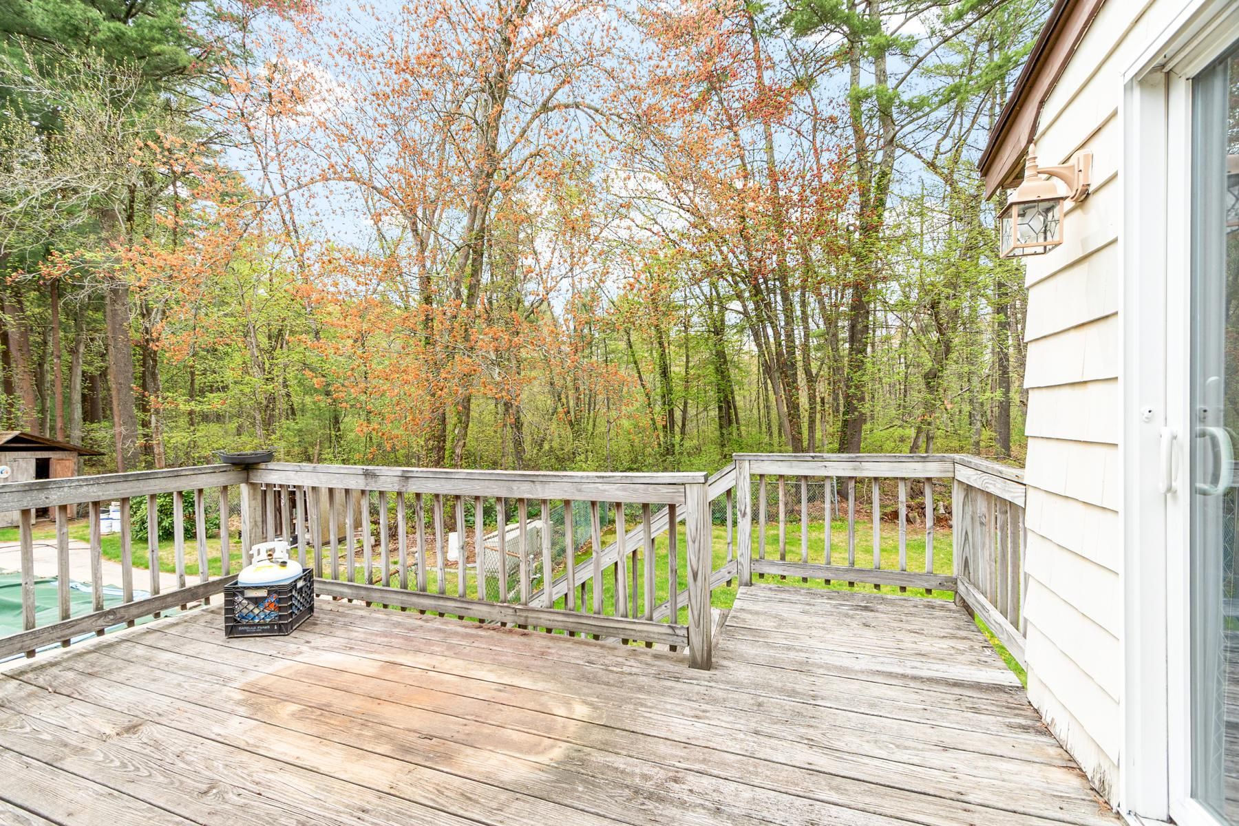  10 Meadowglen Road, Billerica, MA, 01862 - 物件實景