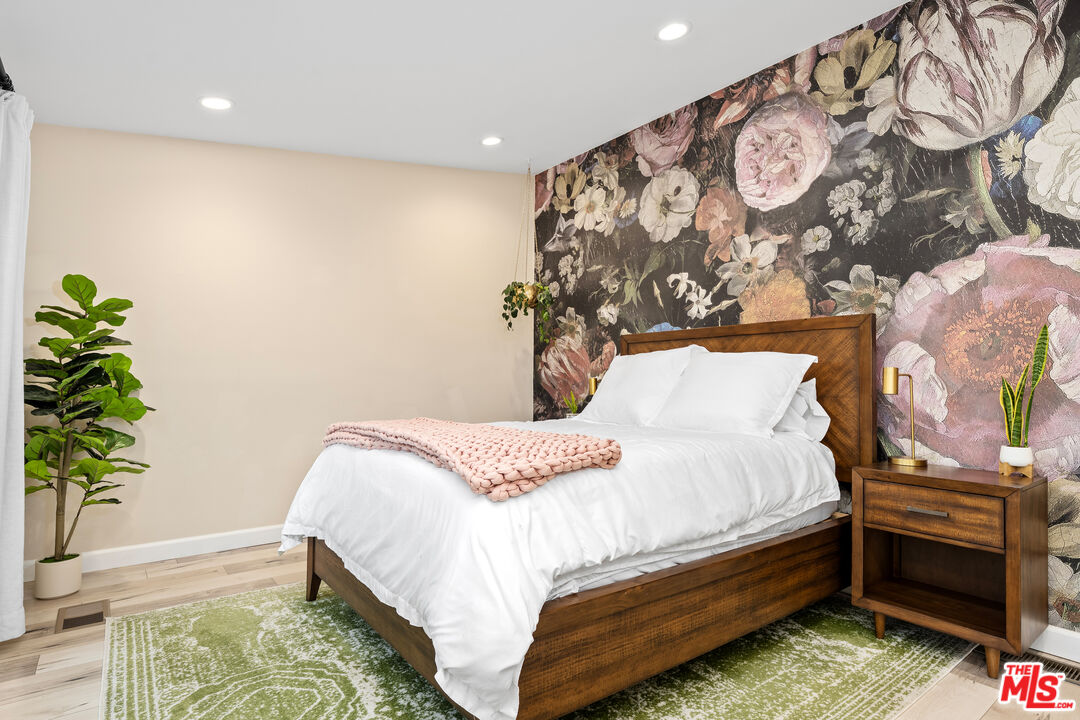 Inglewood, California, 90305, United States, 4 Bedrooms Bedrooms, ,3 BathroomsBathrooms,Residential,For Sale,2003148