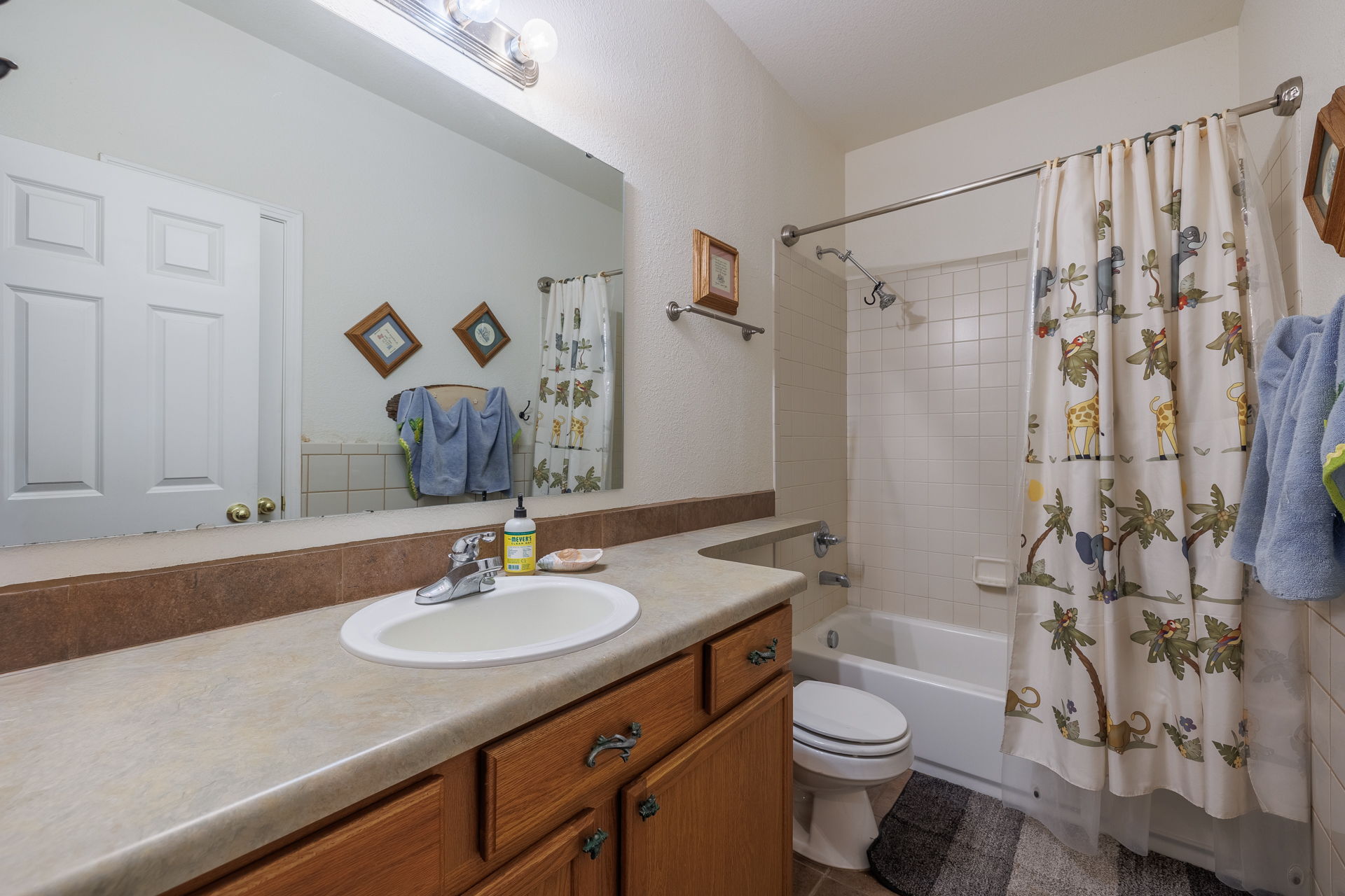 Woodland Park, Colorado, 80863, United States, 4 Bedrooms Bedrooms, ,3 BathroomsBathrooms,Residential,For Sale,1925072