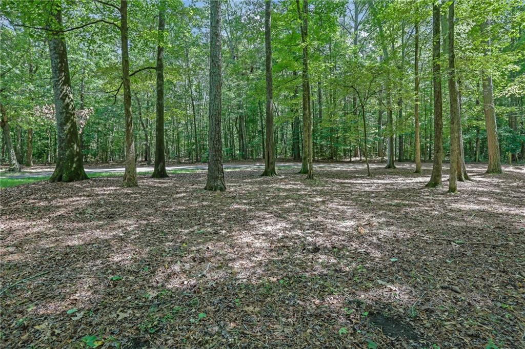 Cumming, Georgia, 30028, United States, 4 Bedrooms Bedrooms, ,3 BathroomsBathrooms,Residential,For Sale,1977231