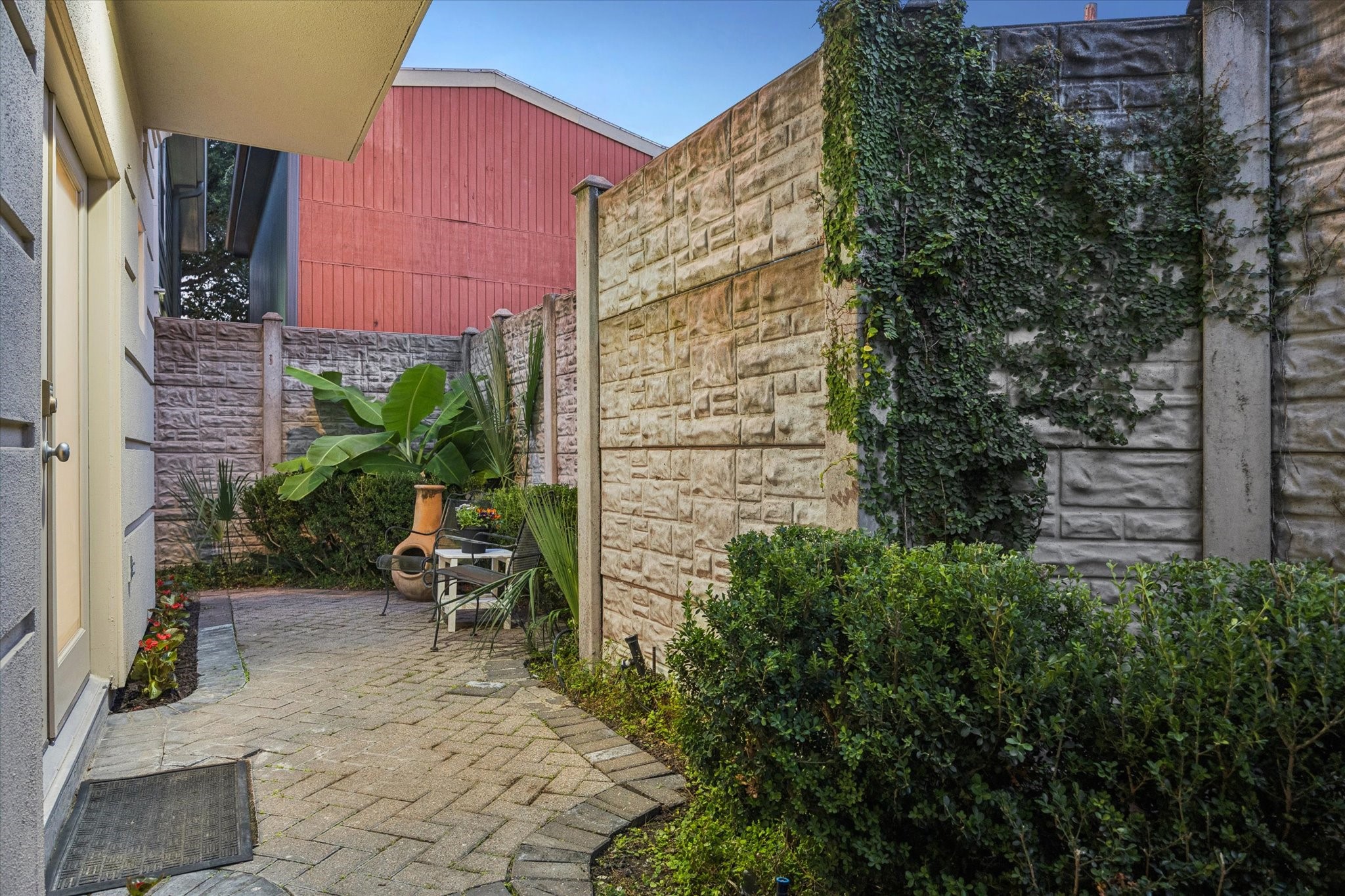  1515 Hyde Park Boulevard #5 - 物件實景