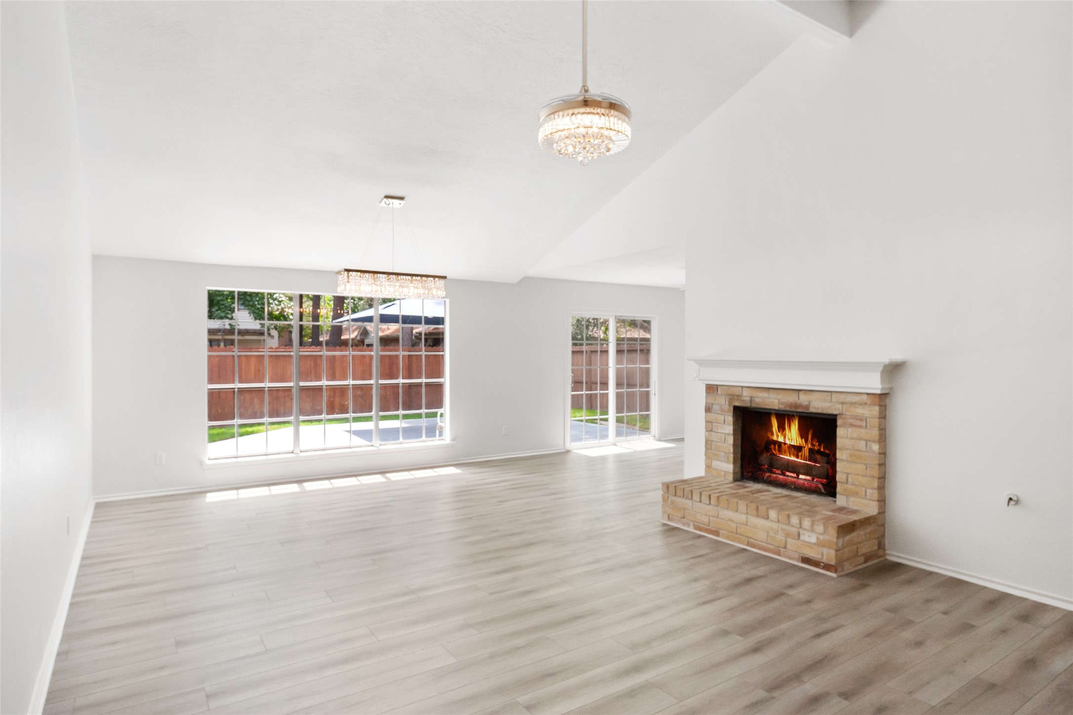 The Woodlands, Texas, 77381, United States, 3 Bedrooms Bedrooms, ,2 BathroomsBathrooms,Residential,For Sale,1934198