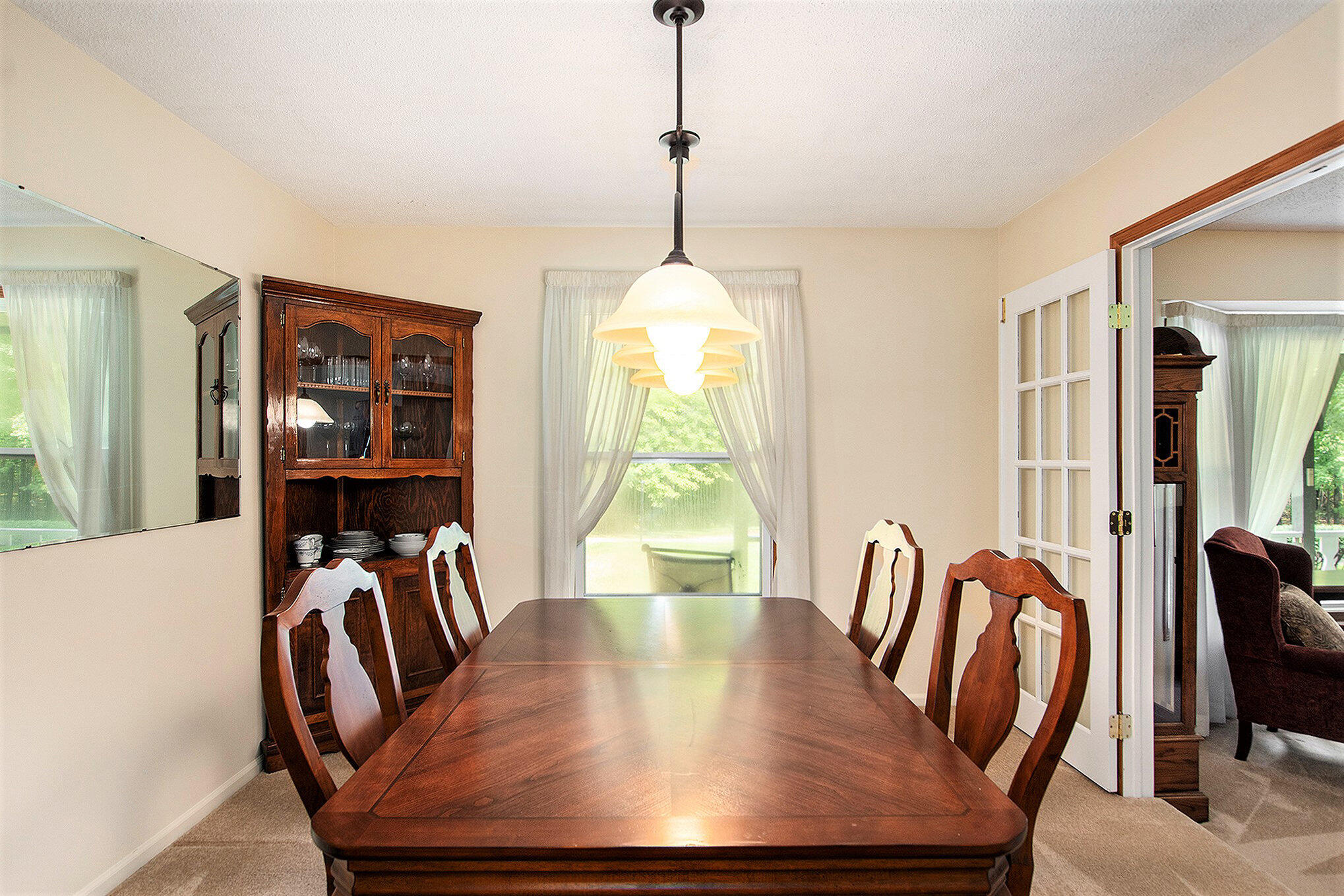 Holland, Michigan, 49424, United States, 3 Bedrooms Bedrooms, ,2 BathroomsBathrooms,Residential,For Sale,1918731