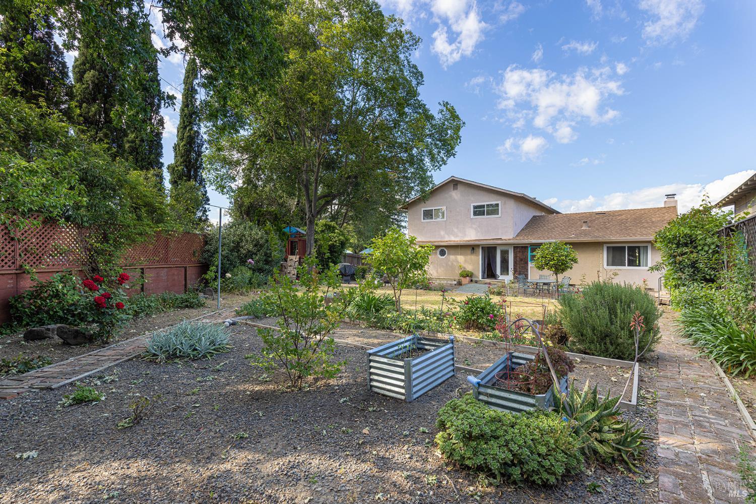 Napa, California, 94558, United States, ,Residential,For Sale,1838274