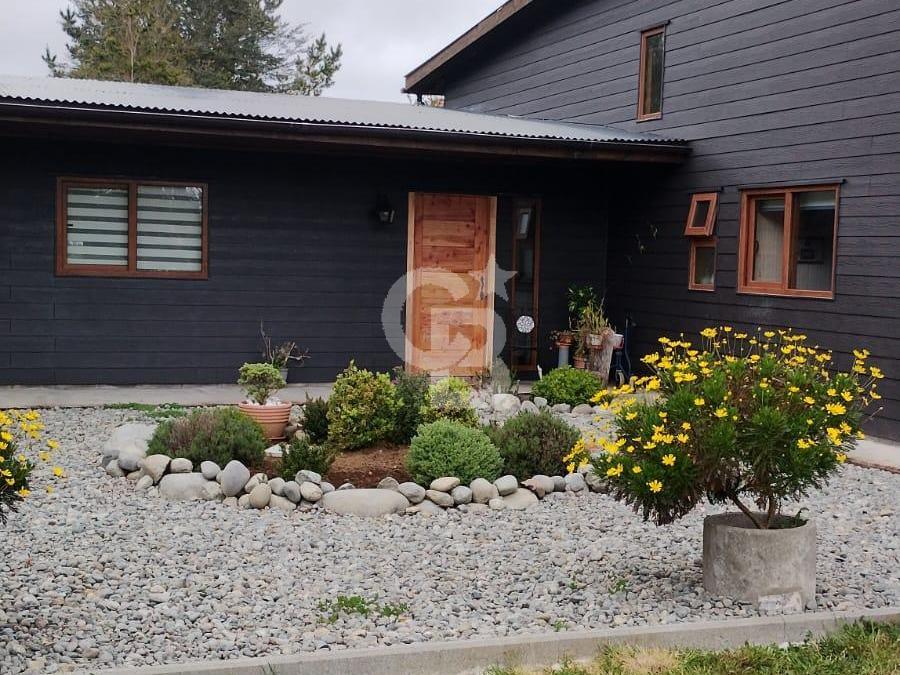 Puerto Varas, Chile, 5 Bedrooms Bedrooms, ,4 BathroomsBathrooms,Residential,For Sale,1988182
