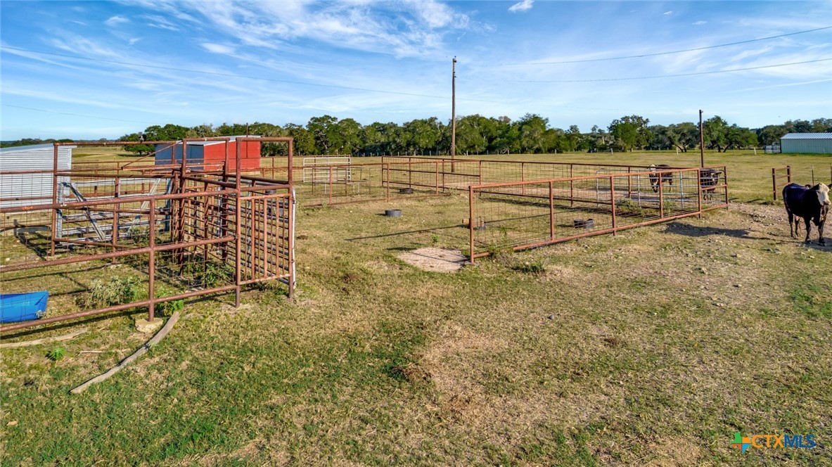 Hallettsville, Texas, 77964, United States, ,Land,For Sale,1989660