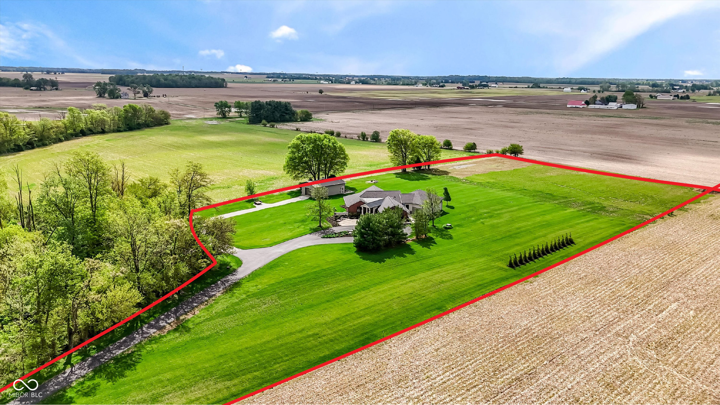 Shelbyville, Indiana, 46176, United States, 4 Bedrooms Bedrooms, ,3 BathroomsBathrooms,Residential,For Sale,2042484