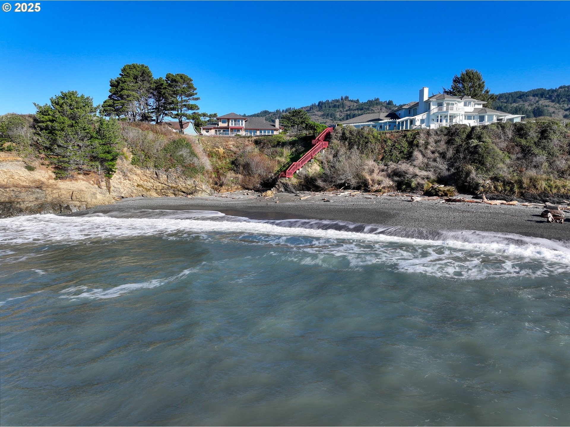 Brookings, Oregon, 97415, United States, 3 Bedrooms Bedrooms, ,3 BathroomsBathrooms,Residential,For Sale,1996453