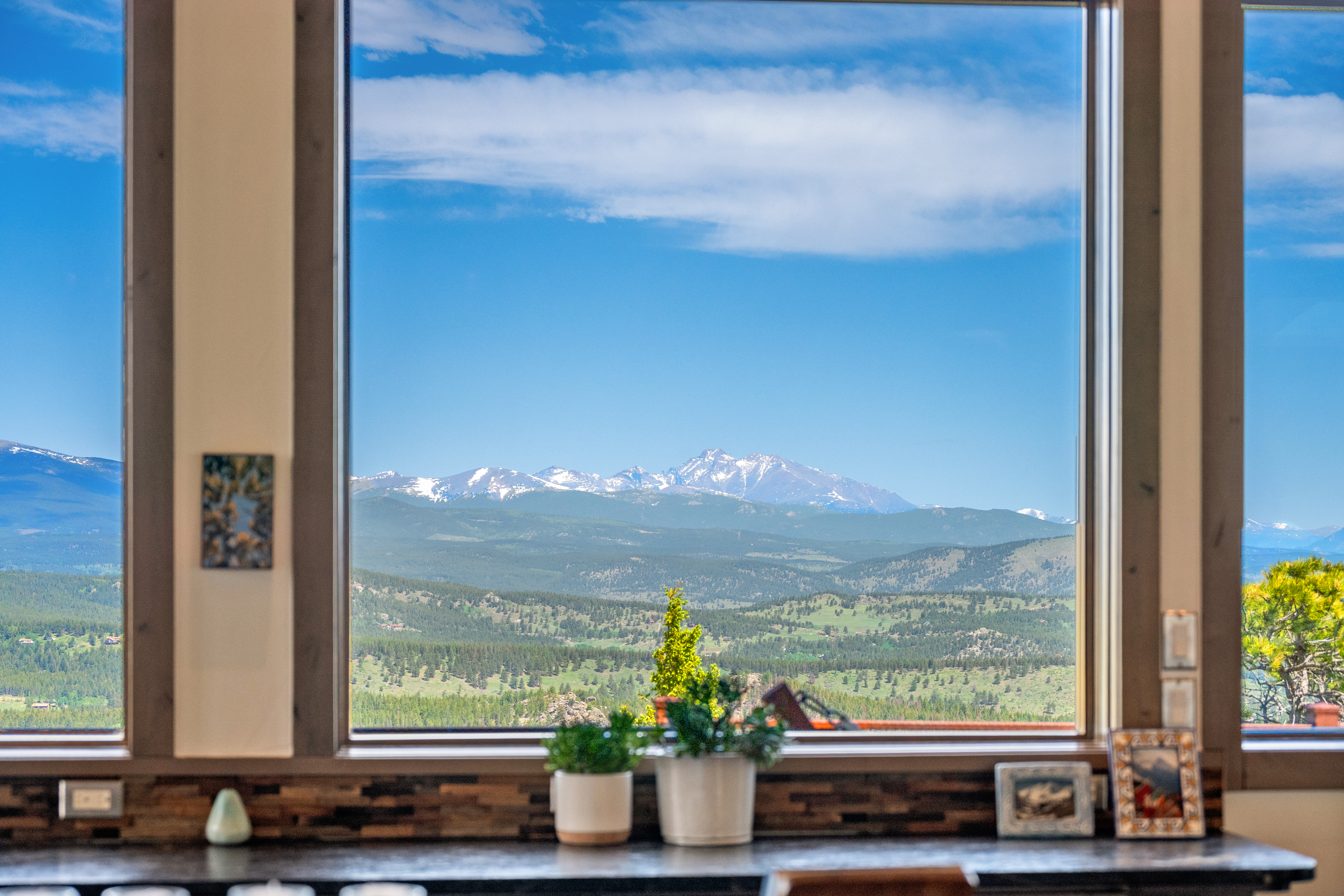  Custom Retreat with Unobstructed Views - 物件實景
