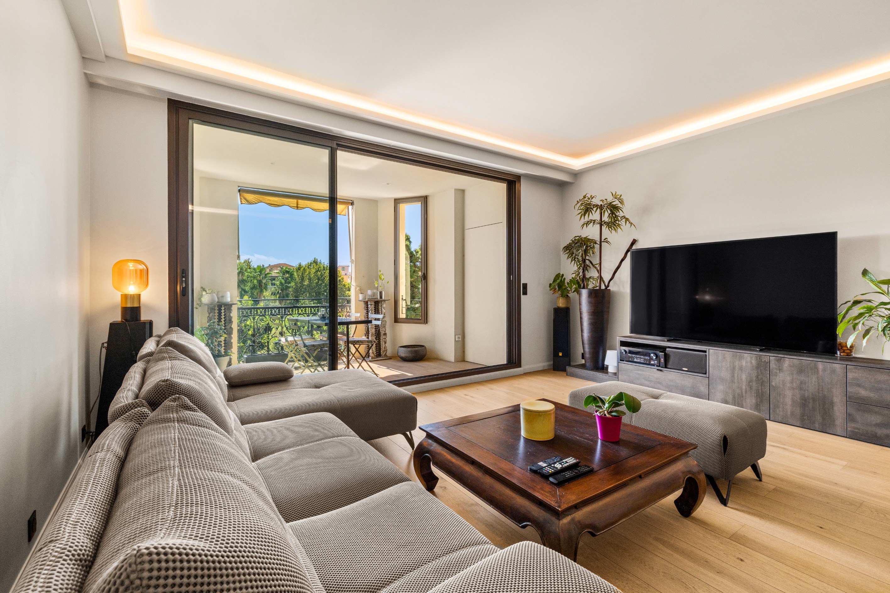  Nice Coulée Verte, Grand Hôtel : renovated 3-bedroom apartment with terrace - 物件實景