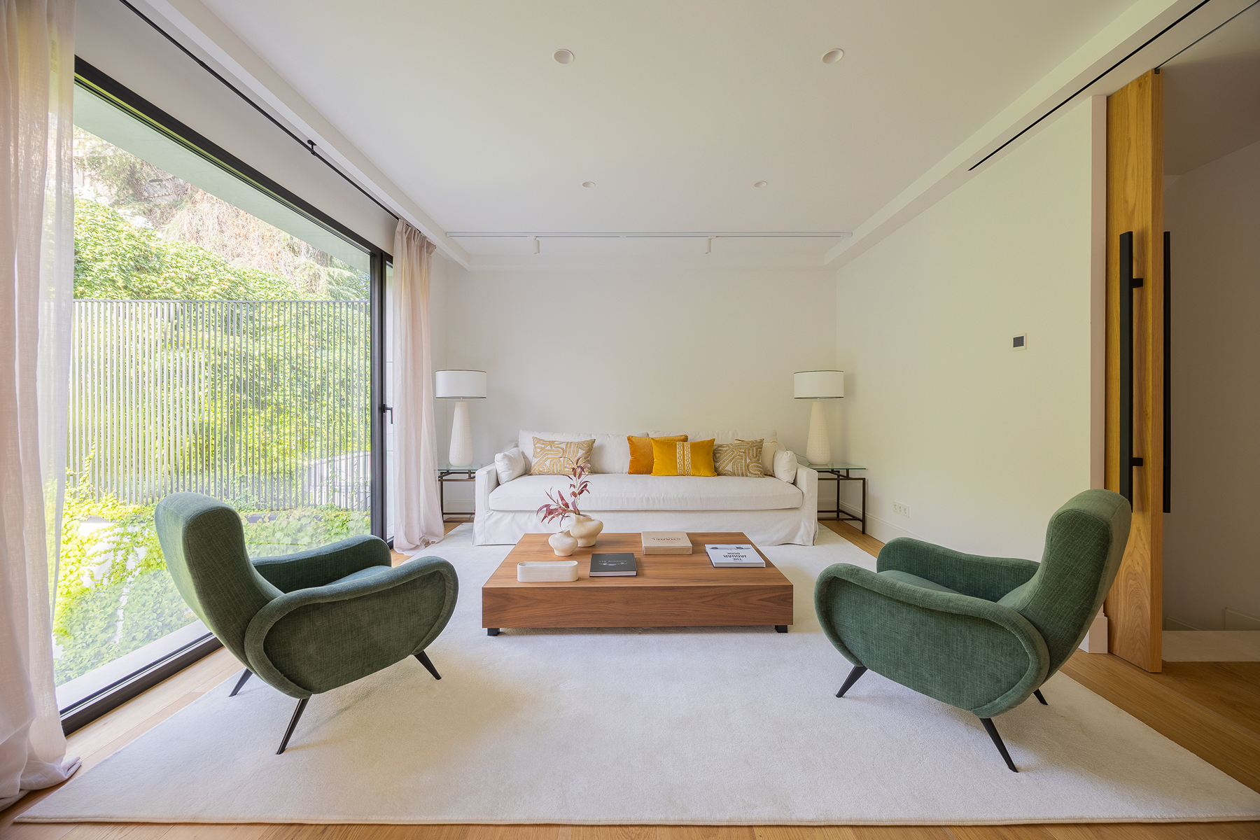  Newly built house in Viso, with pool, elevator, 5 floors, and rooftop - 物件實景