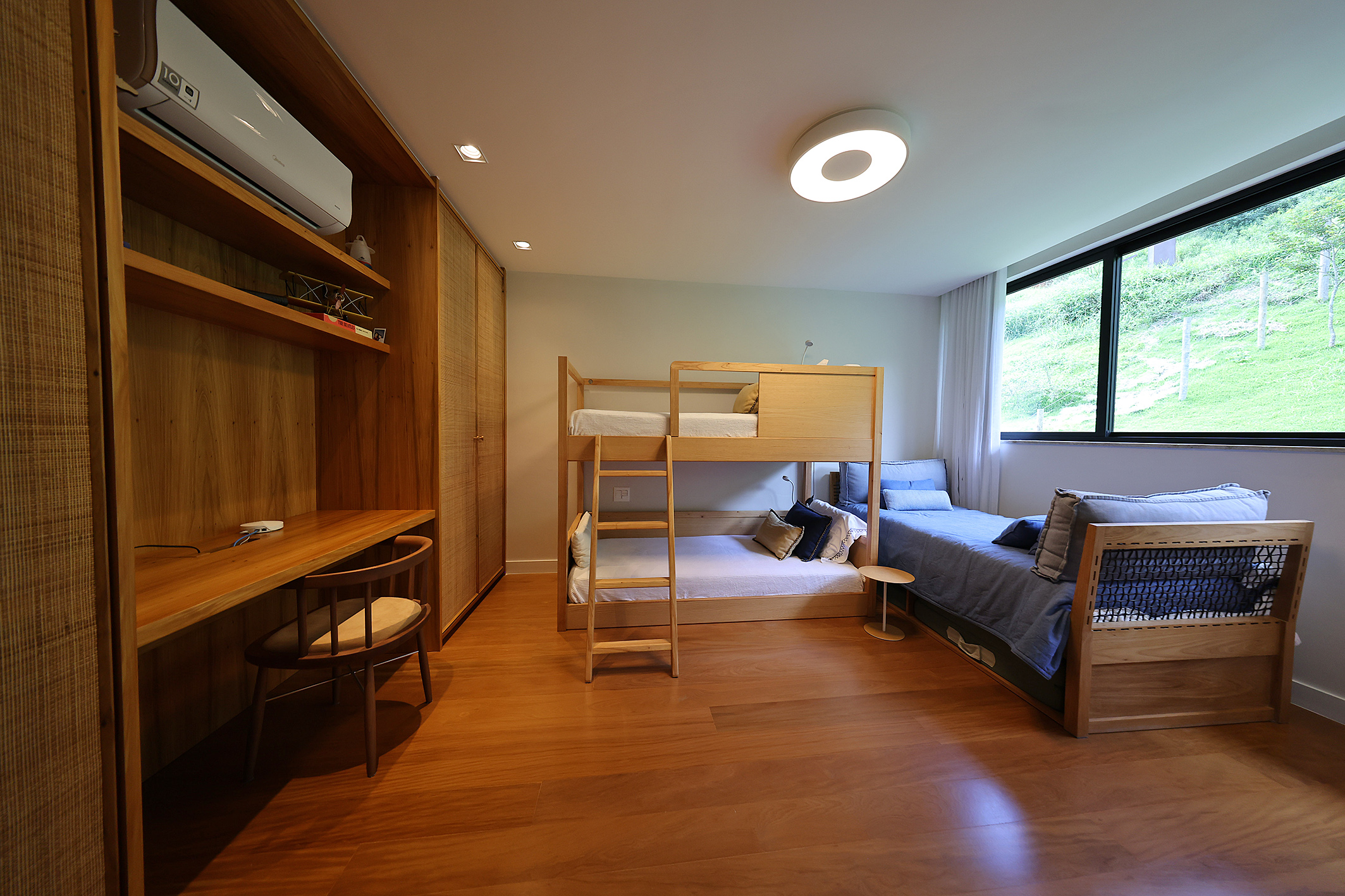  Contemporary residence with mountain views in Fazenda Marambaia - 物件實景